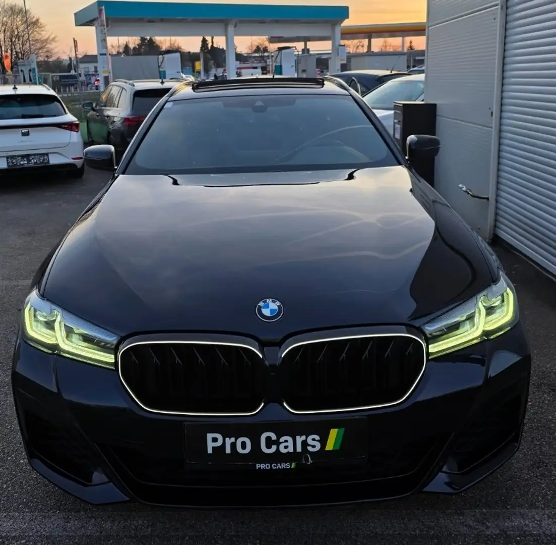 BMW 520 M Paket , Panoramadach, Leder Garantie Schwarz - 2