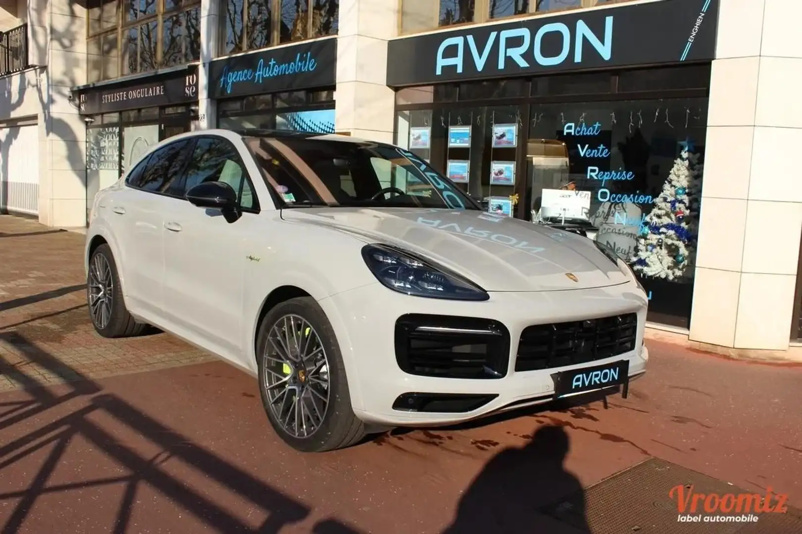 Porsche Cayenne III 462chv E-HYBRID 5Pl Gris - 1