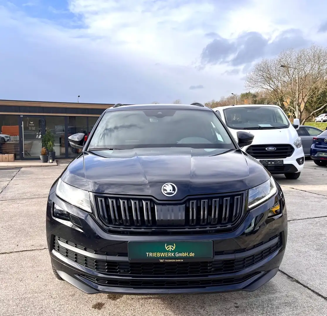 Skoda Kodiaq Sportline 4x4 Navi LED Kamera Canton DAB Zwart - 2