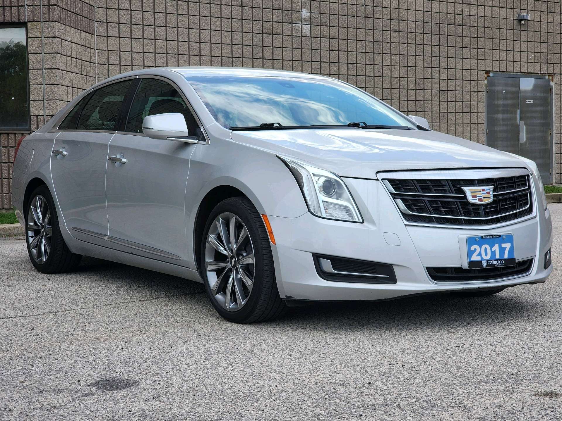 2017 Cadillac XTS 4dr Sdn*3-YEARS WARRANTY**NO-ACCIDENT