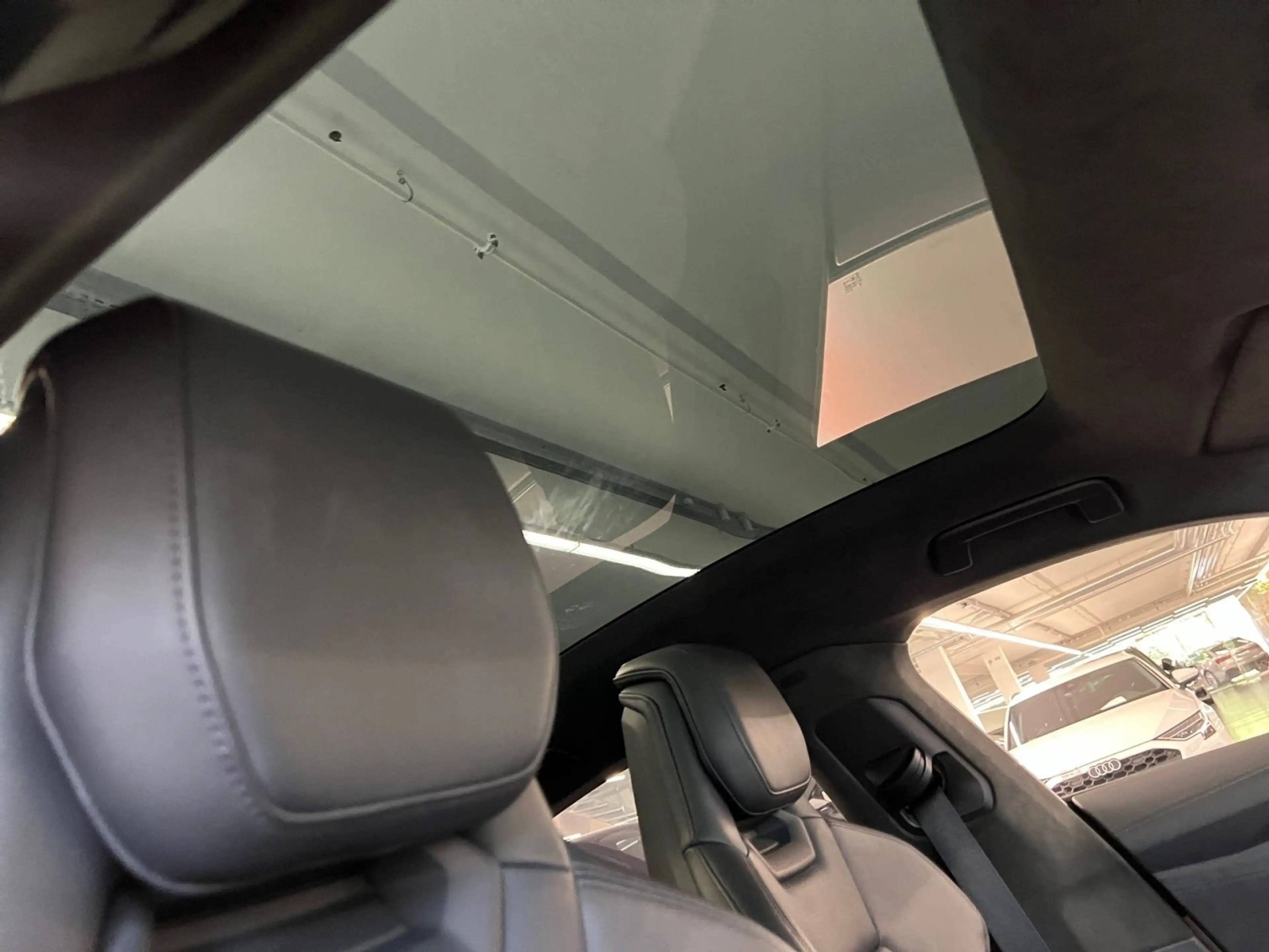 Audi e-tron GT B&O DAB HUD Laser Pano Tempoma — photo 14
