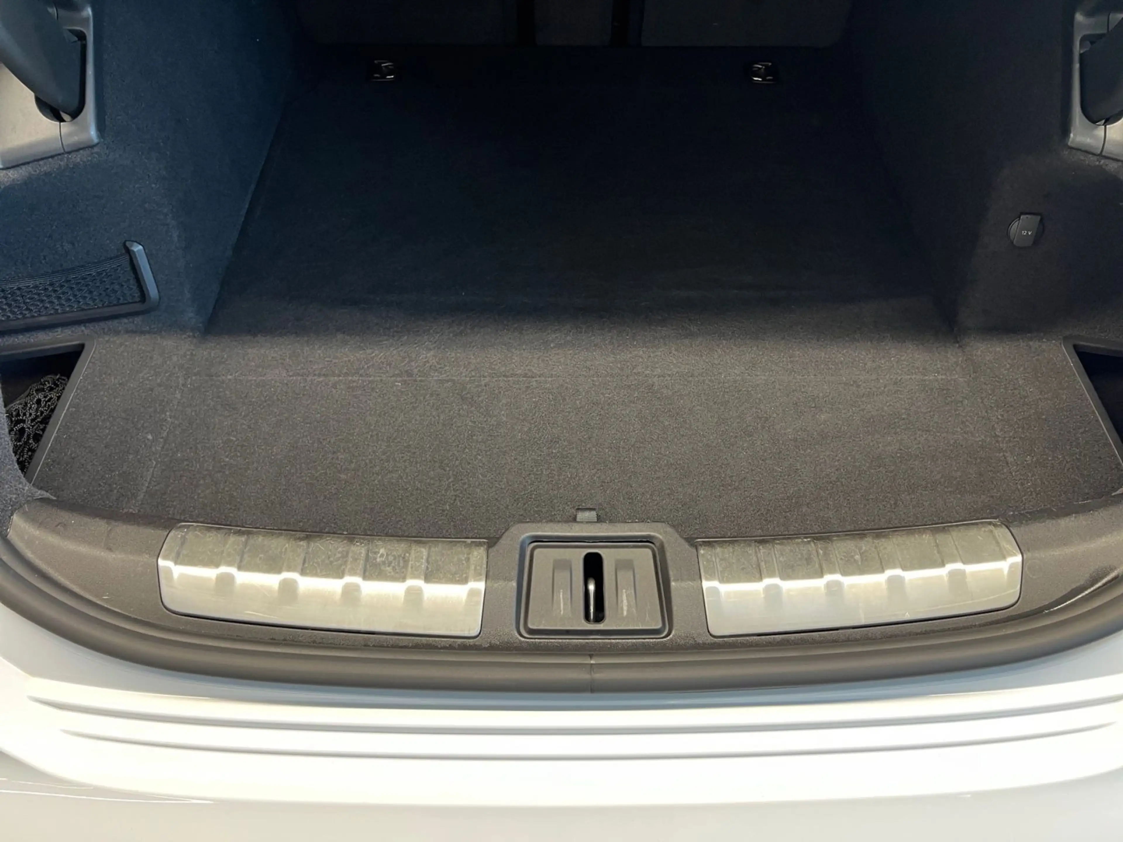 Audi e-tron GT B&O DAB HUD Laser Pano Tempoma — photo 7