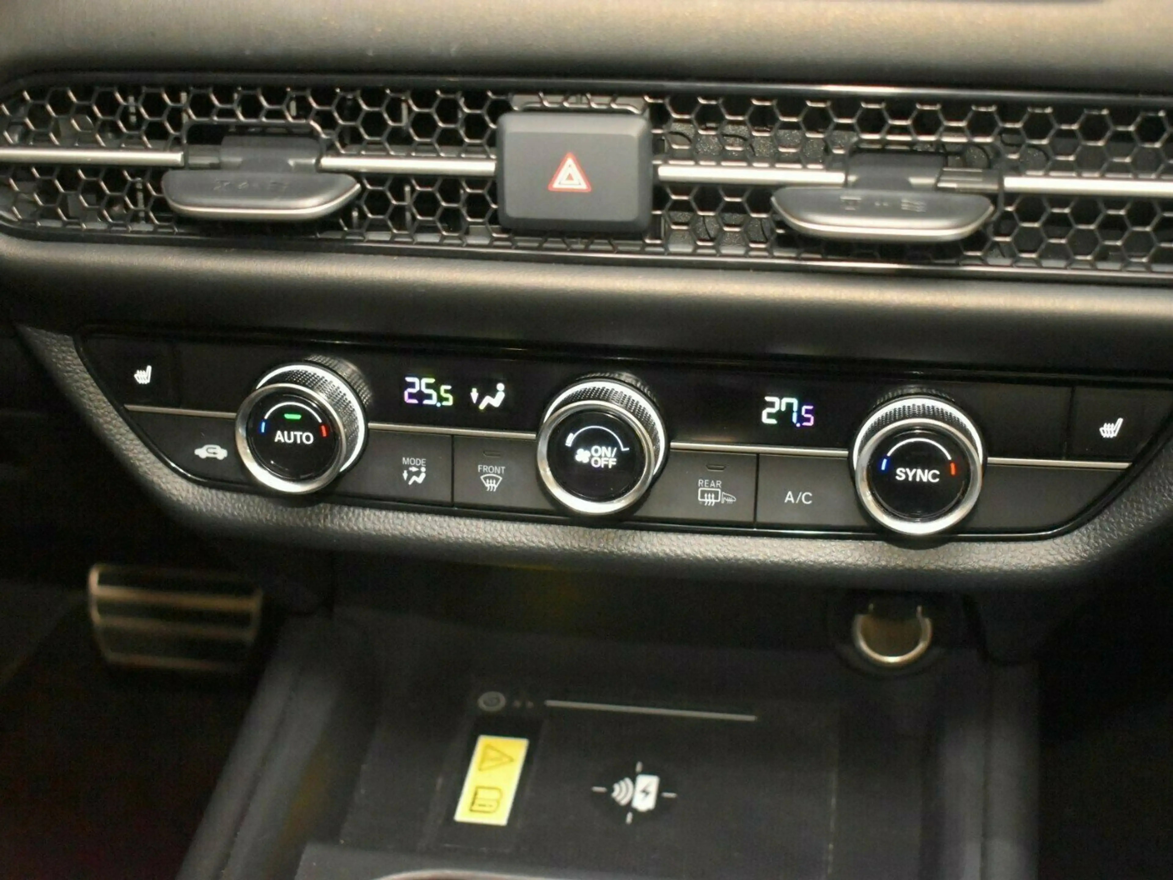 Honda ZR-V e:HEV Sport — photo 6