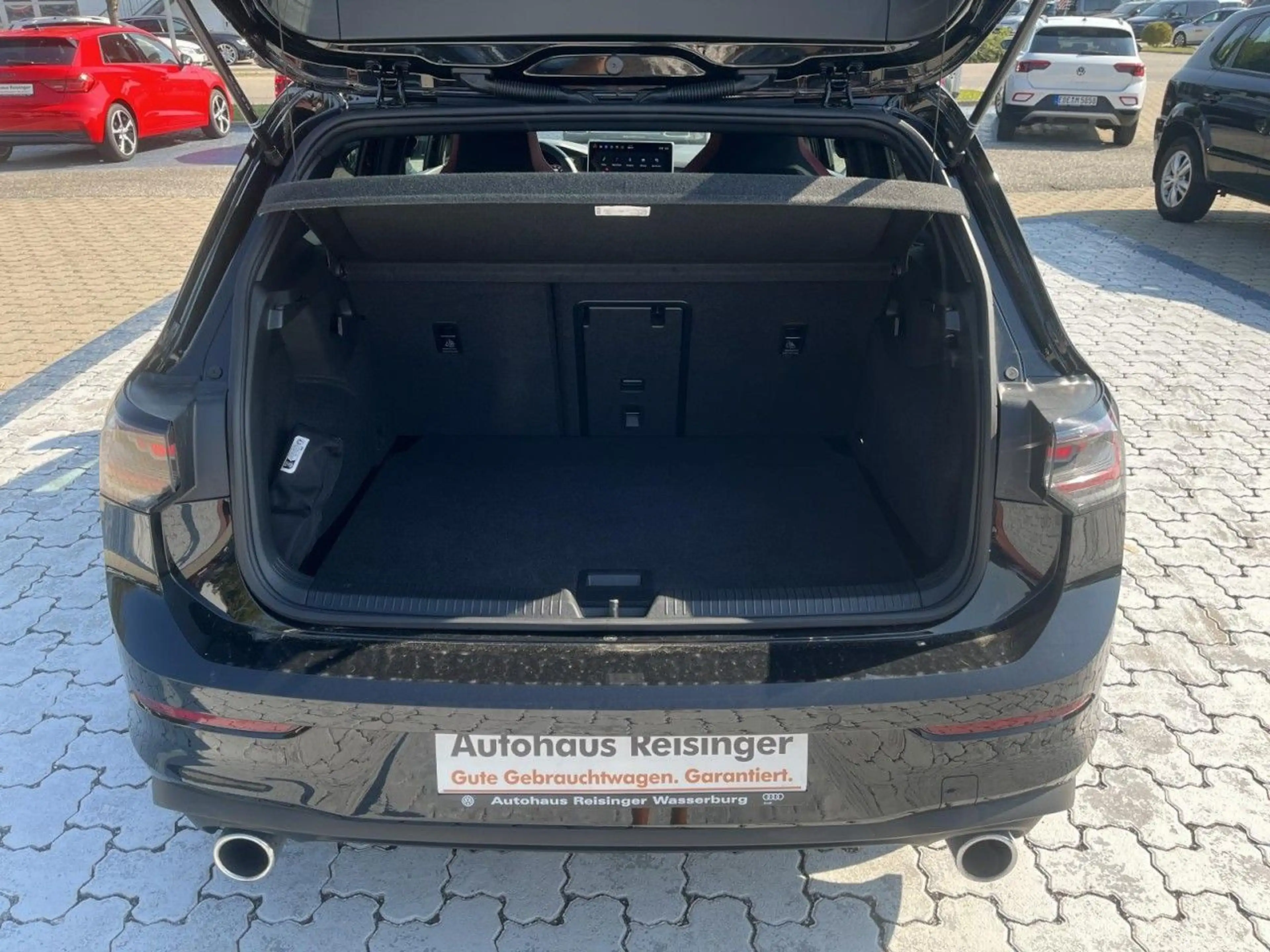 Volkswagen Golf GTI Golf VIII GTI 2.0 TSI DSG (IQ.Light+Head-up+DCC) — photo 7