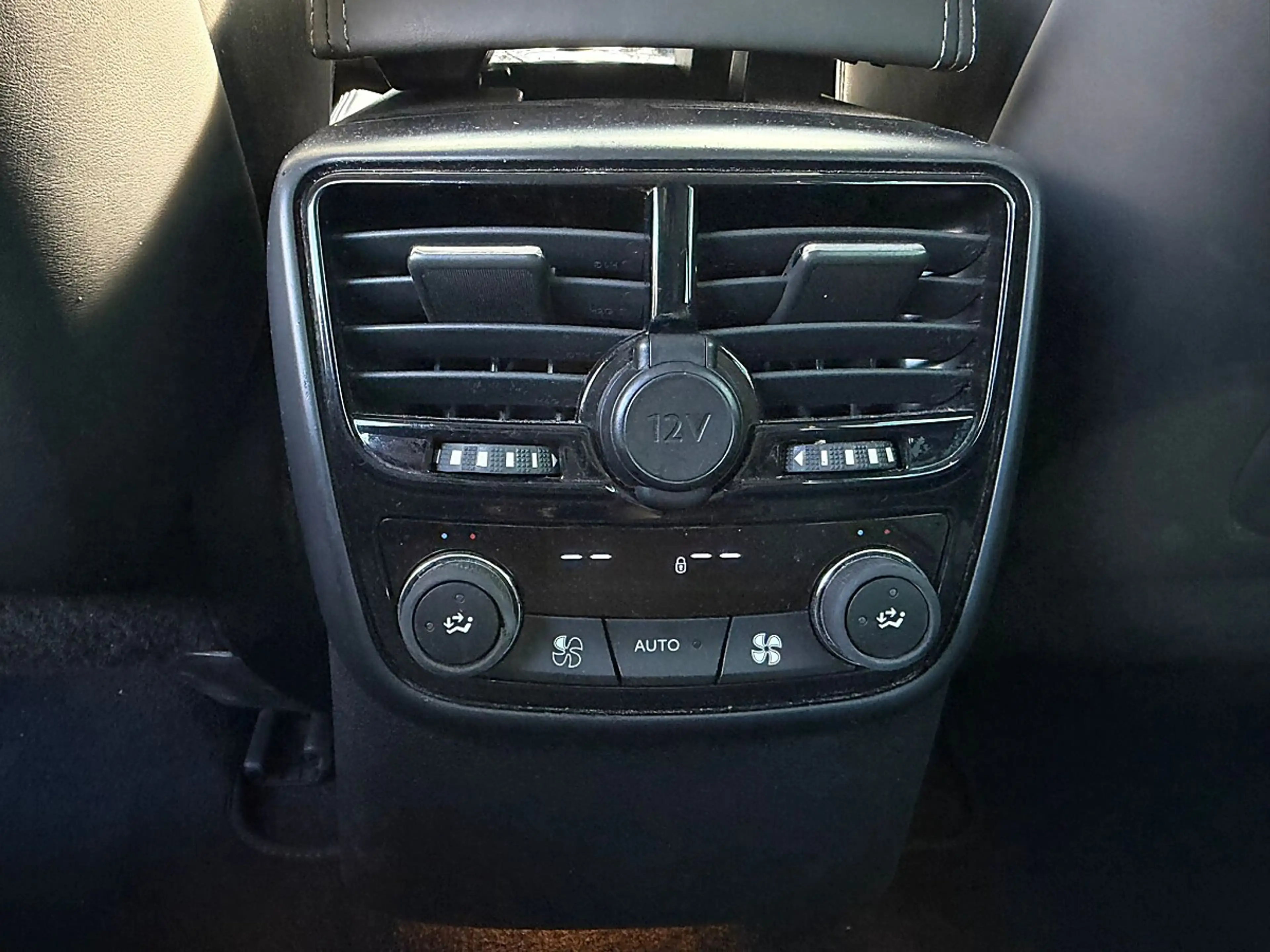 Peugeot 508 SW 2,0 HDI Allure Tiptronic — photo 15