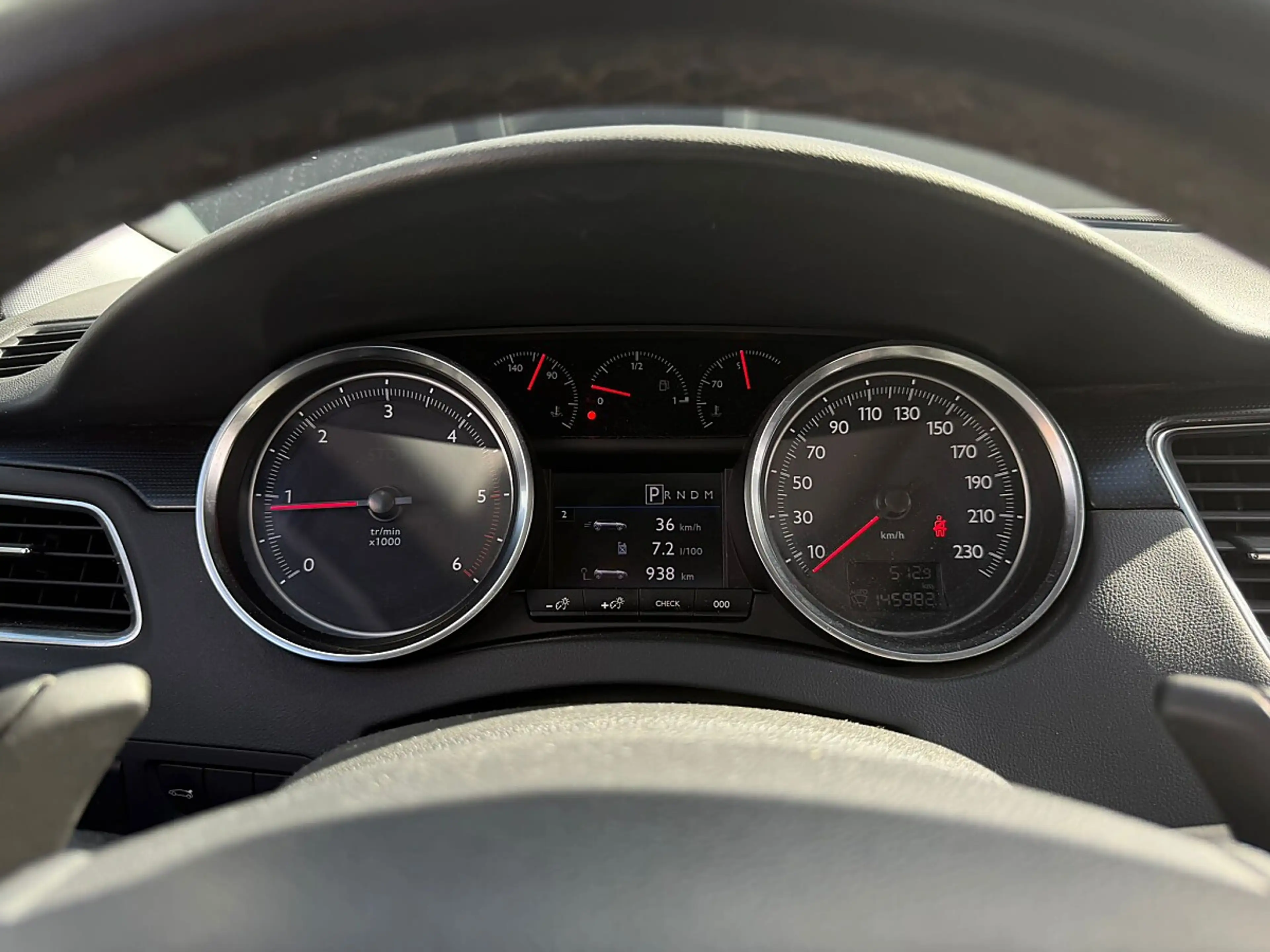 Peugeot 508 SW 2,0 HDI Allure Tiptronic — photo 11