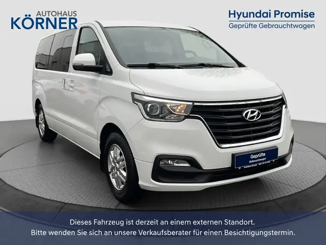 Hyundai H-1 TREND 2.5 CRDi *NAVI*CAM*AHK*SITZHZG*