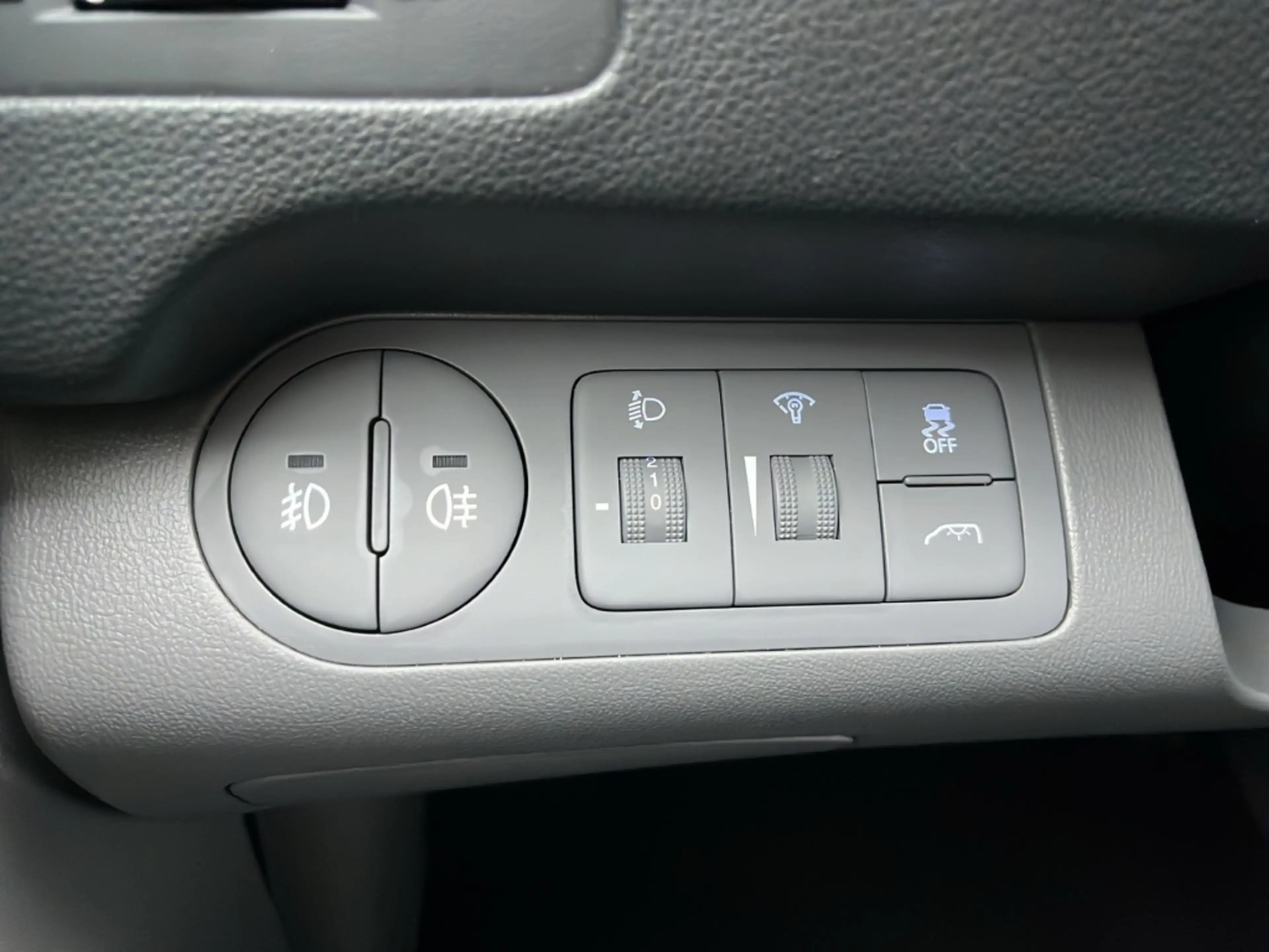 Hyundai H-1 TREND 2.5 CRDi *NAVI*CAM*AHK*SITZHZG* — photo 14