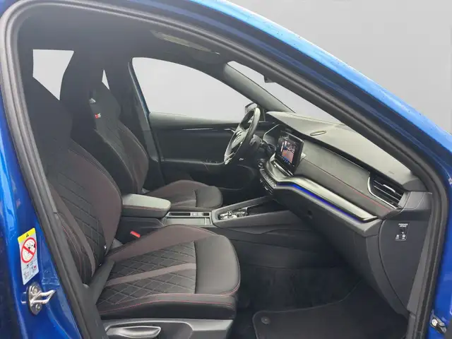 Skoda Octavia view 4