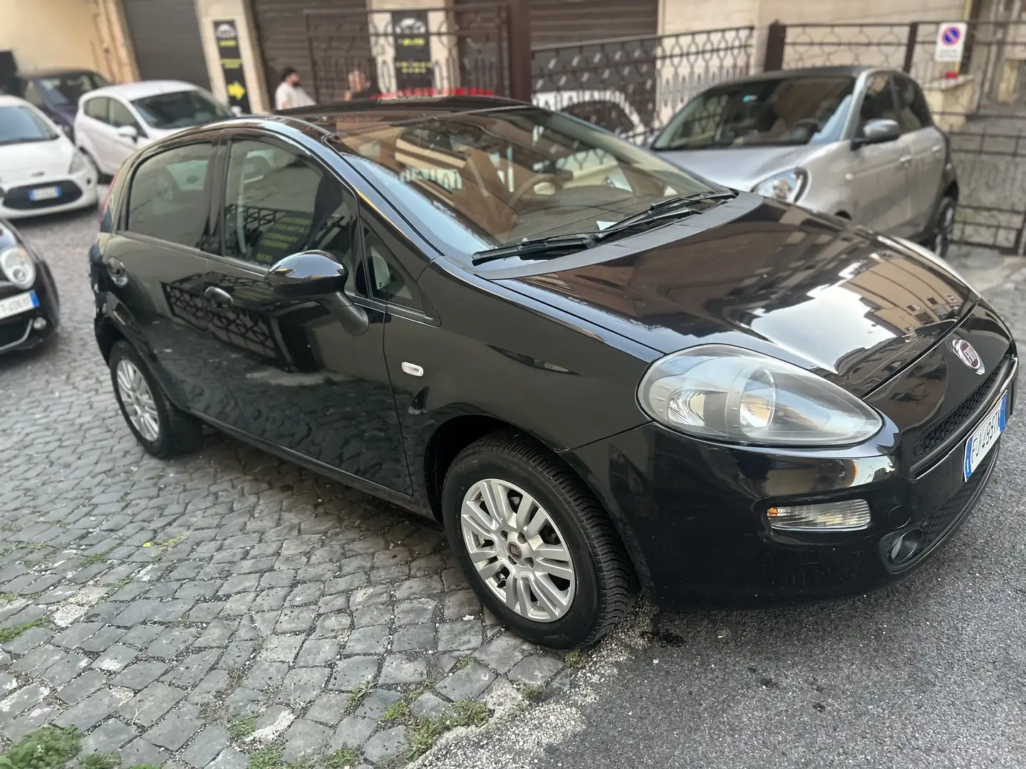 Fiat Grande Punto Punto III 2012 5p 1.4 easypower Lounge Gpl E6 Noir - 2