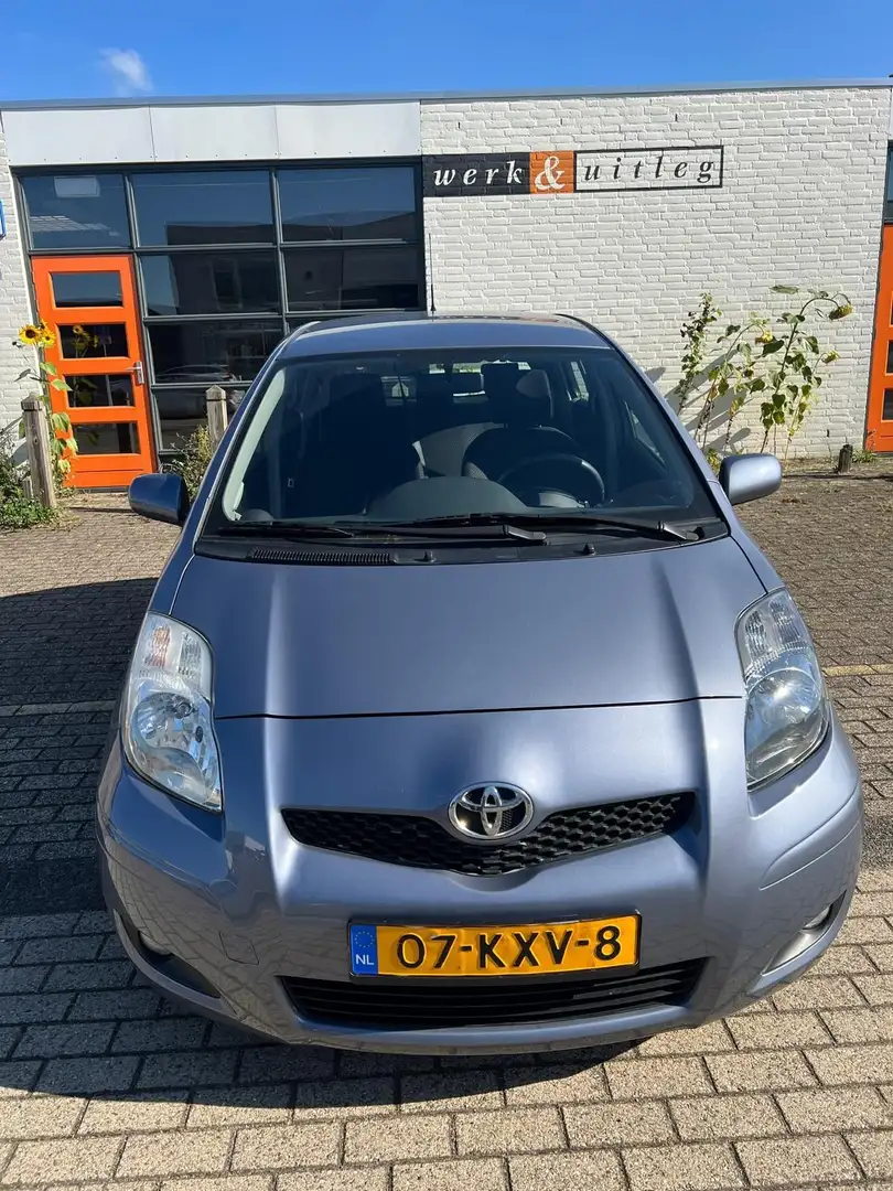 Toyota Yaris 1.3 16V VVT-i 5DR MMT Automatik - 1