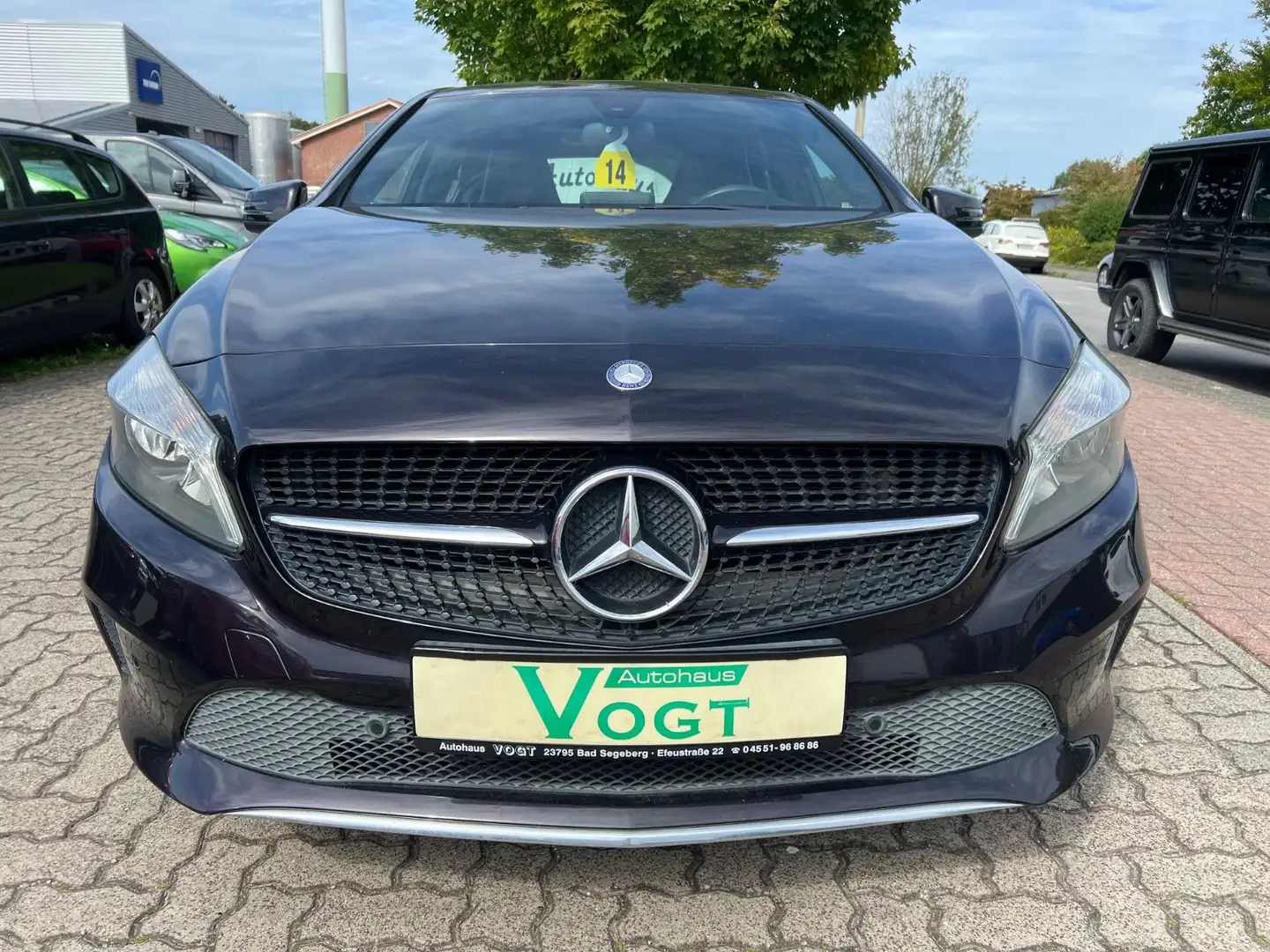 Mercedes-Benz A 180 A -Klasse BlueEf. TEMP/SHZ/NAVI/PDC Mauve - 2