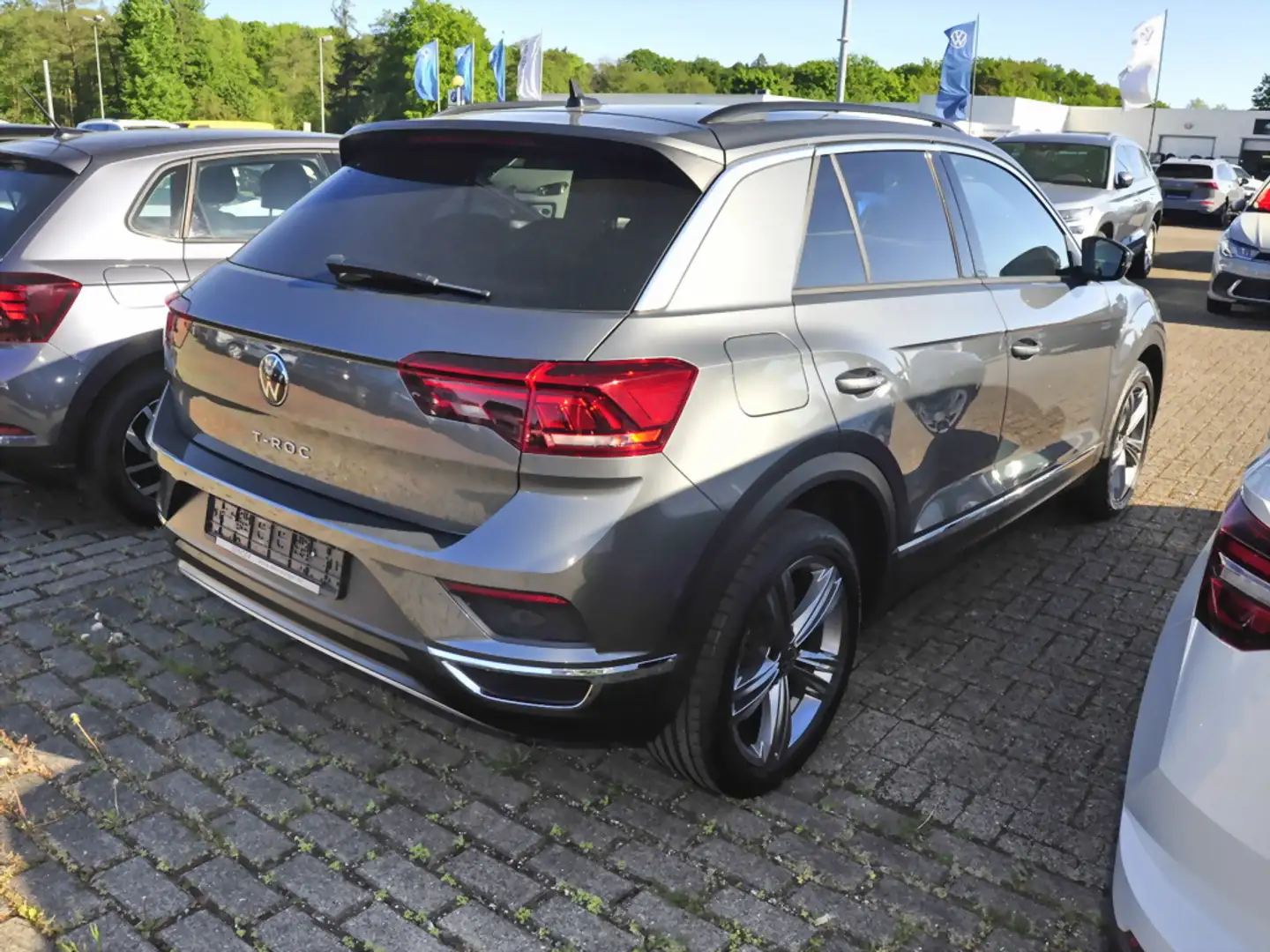 Volkswagen T-Roc 1.5 TSI Sport DSG Navi AHK LED PDC ACC Grigio - 2