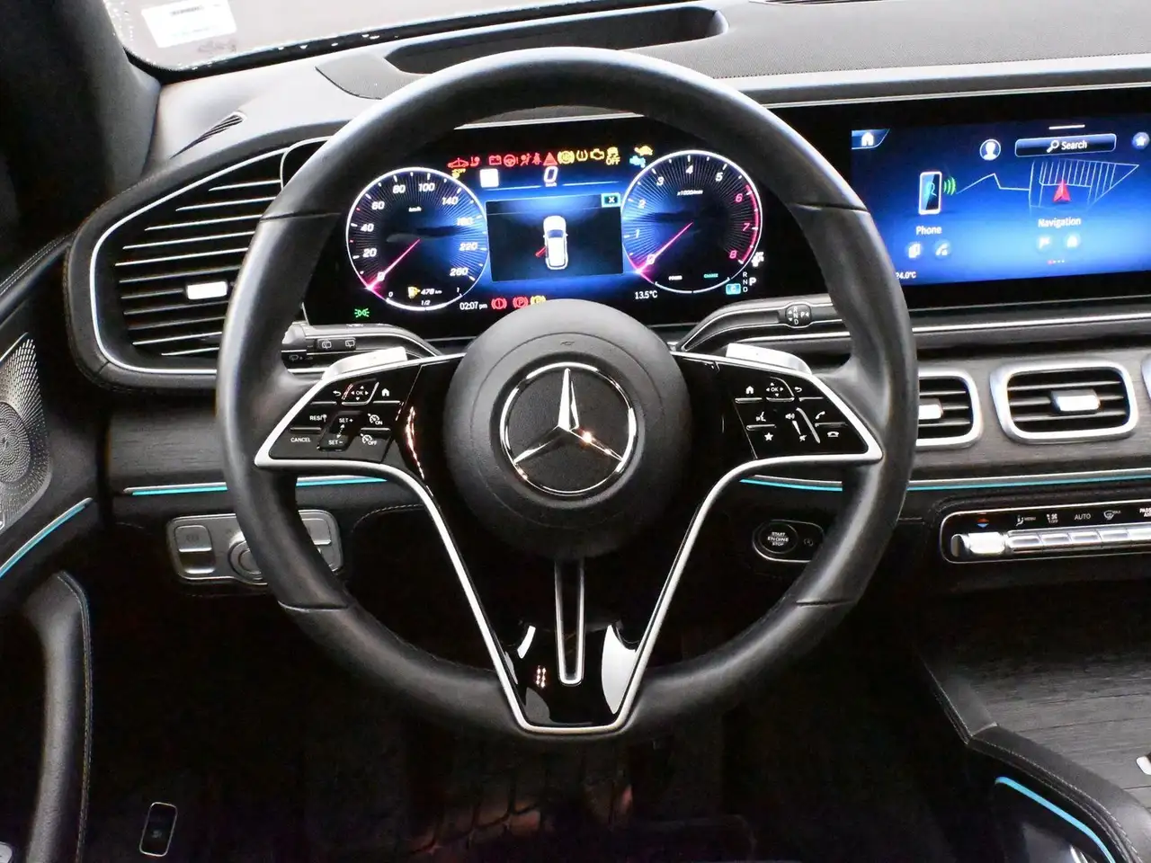 Mercedes-Benz GLE снимка Mercedes-Benz GLE