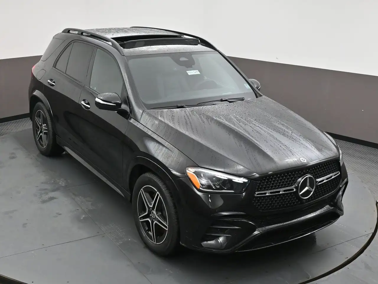 Mercedes-Benz GLE снимка Mercedes-Benz GLE