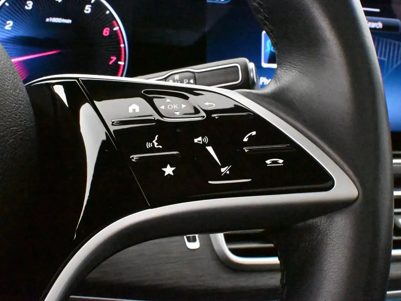 Mercedes-Benz GLE снимка Mercedes-Benz GLE