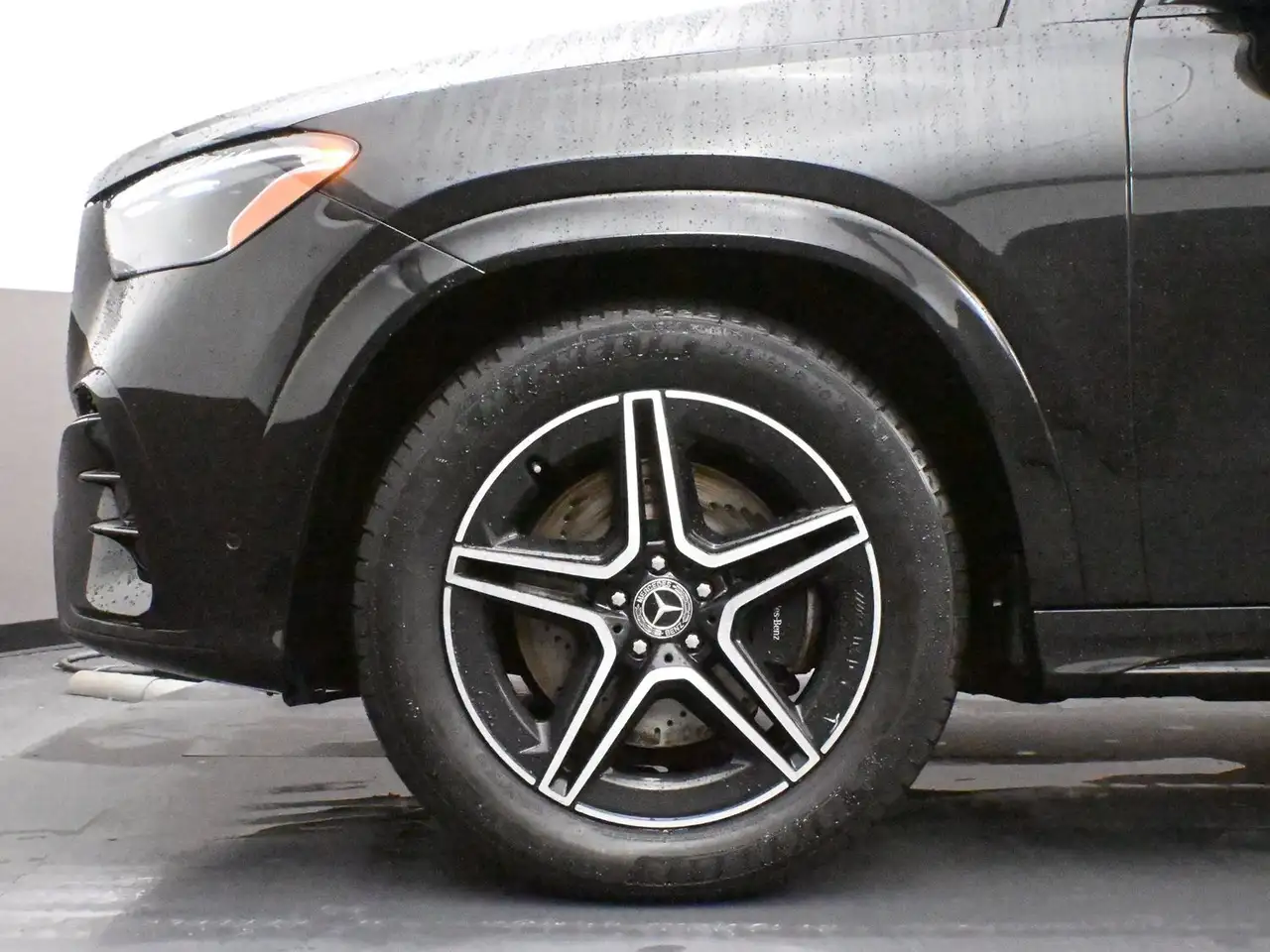 Mercedes-Benz GLE снимка Mercedes-Benz GLE