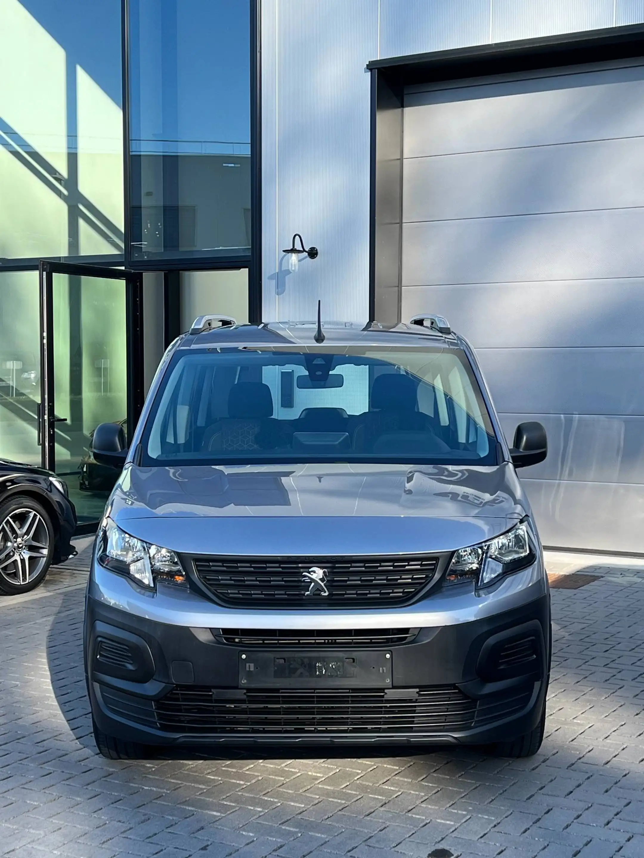 Peugeot Rifter Rifter 1.5 BlueHDi Standard Allure S — photo 2