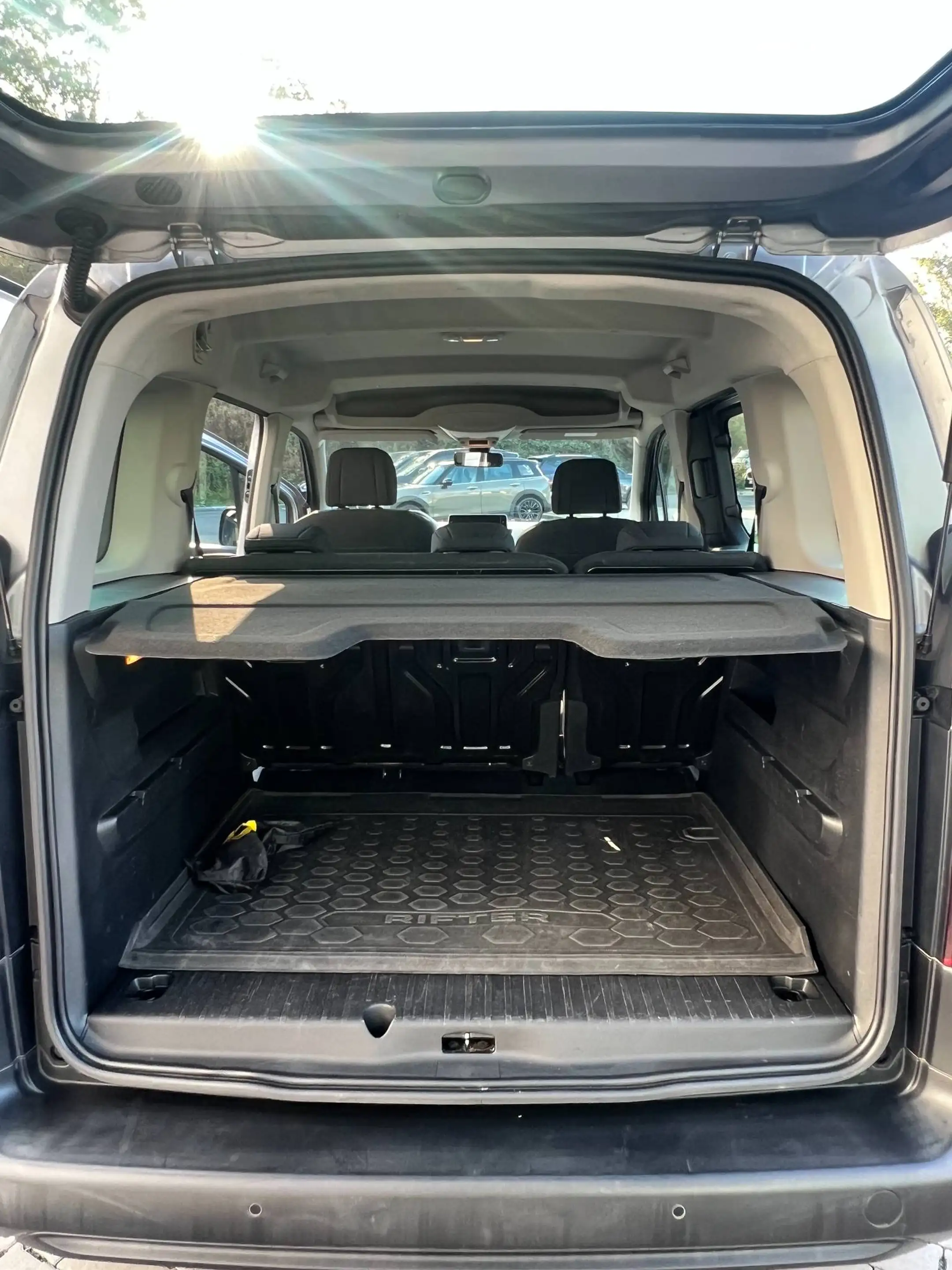 Peugeot Rifter Rifter 1.5 BlueHDi Standard Allure S — photo 15