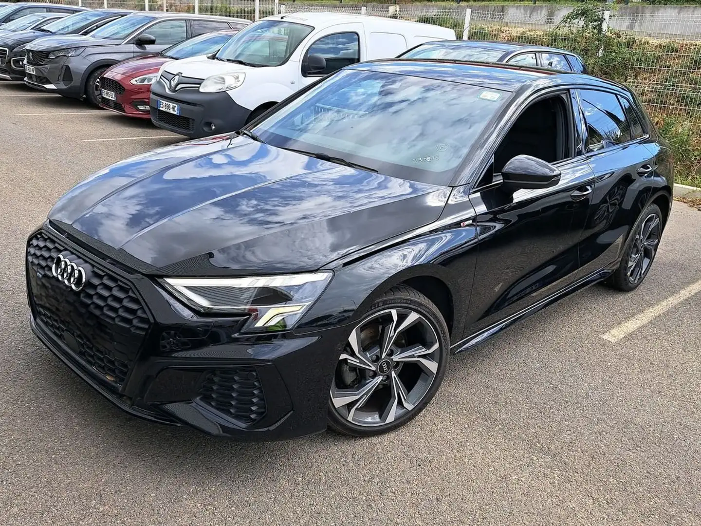 Audi A3 2.0L TDI 150CV S LINE / BVA / 1ER MAIN Noir - 1