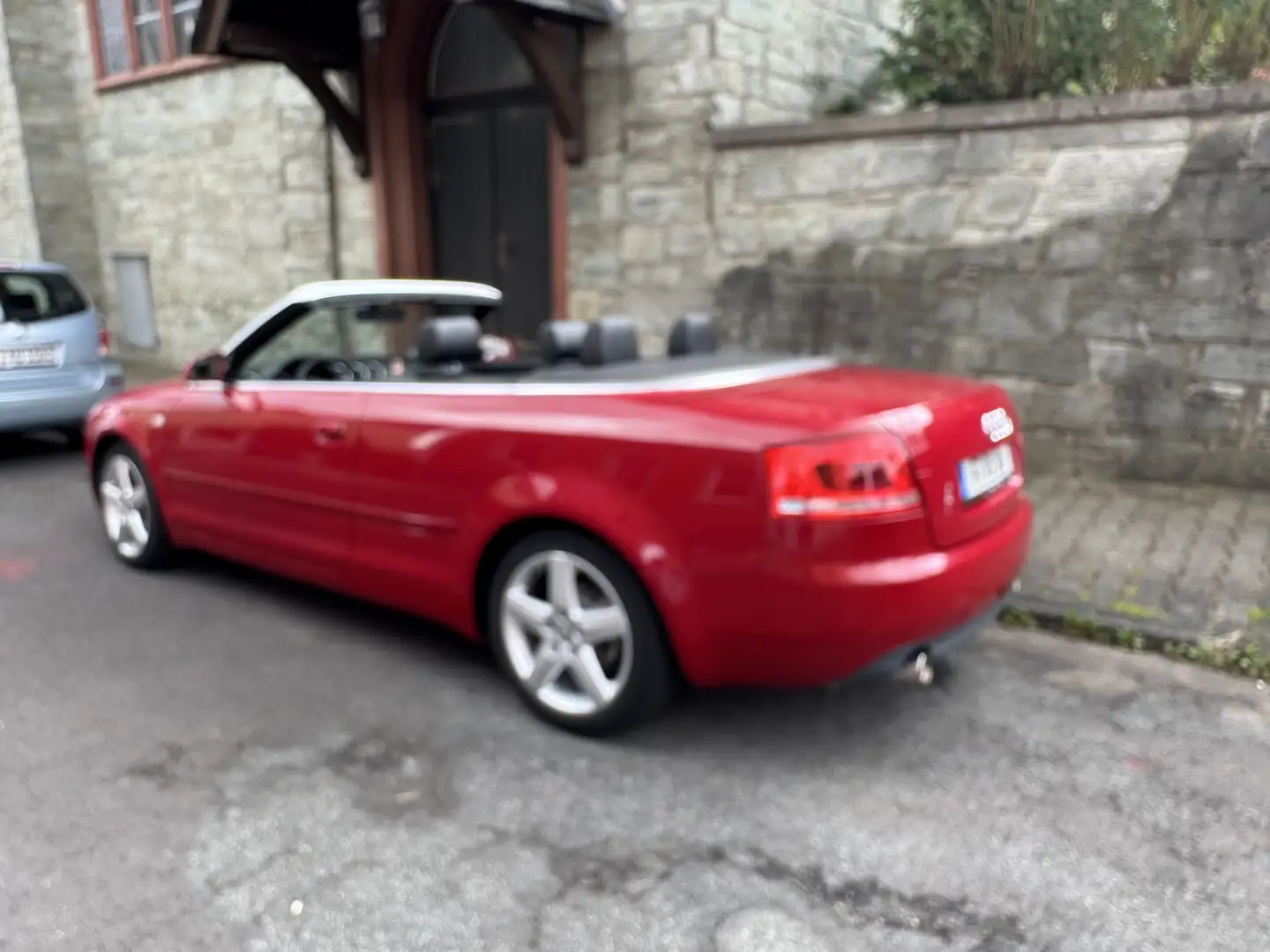 Audi Cabriolet 3,0 V6 Rot - 2