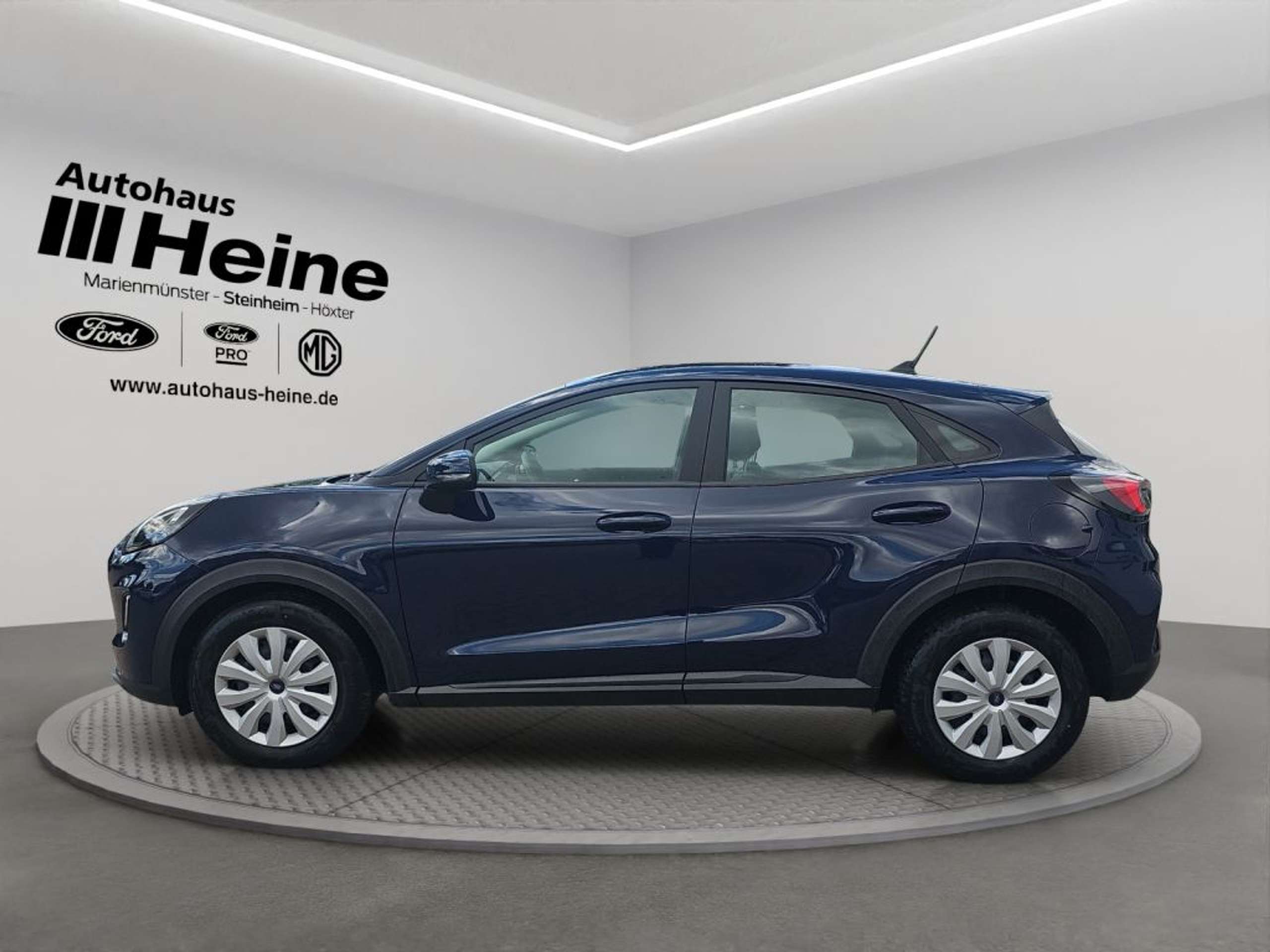 Fahrzeugabbildung Ford Puma 1.0 EcoBoost COOL & CONNECT - mit KI generiert/bearbeitet