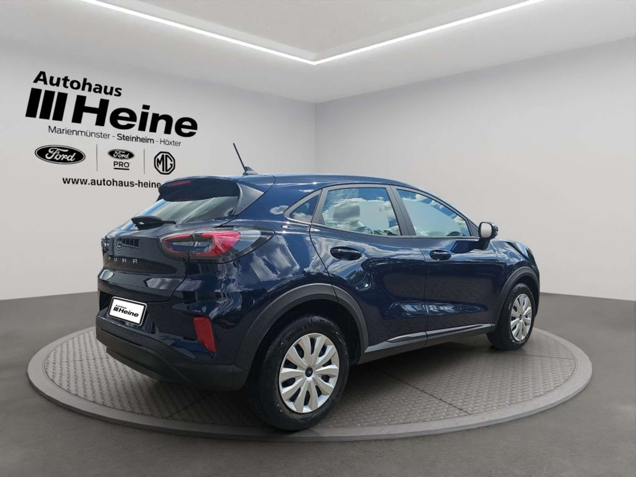 Fahrzeugabbildung Ford Puma 1.0 EcoBoost COOL & CONNECT - mit KI generiert/bearbeitet