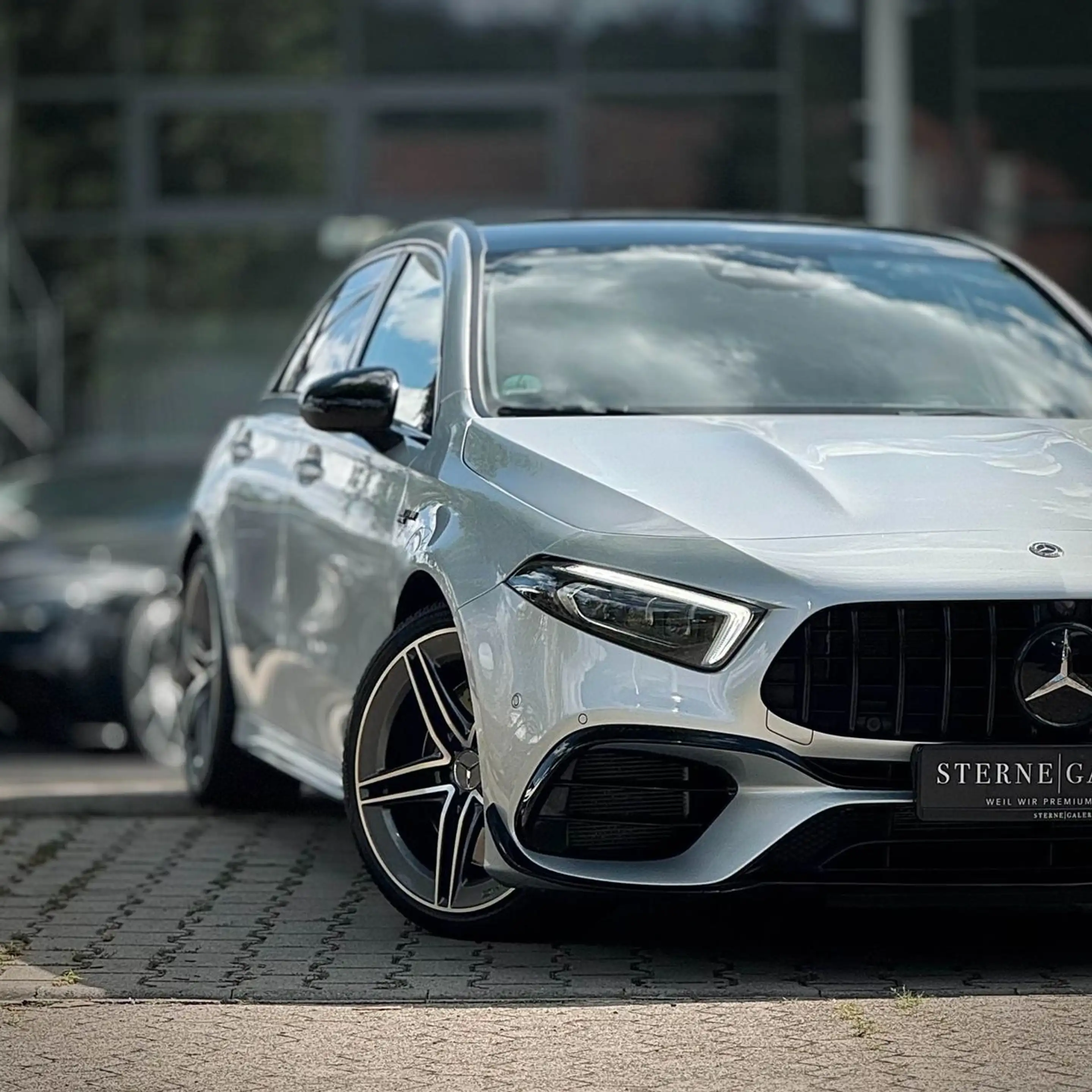 Mercedes-Benz A 45 AMG DISTRO+/MEMORY/SITZKLIMA/360°/BURMEST