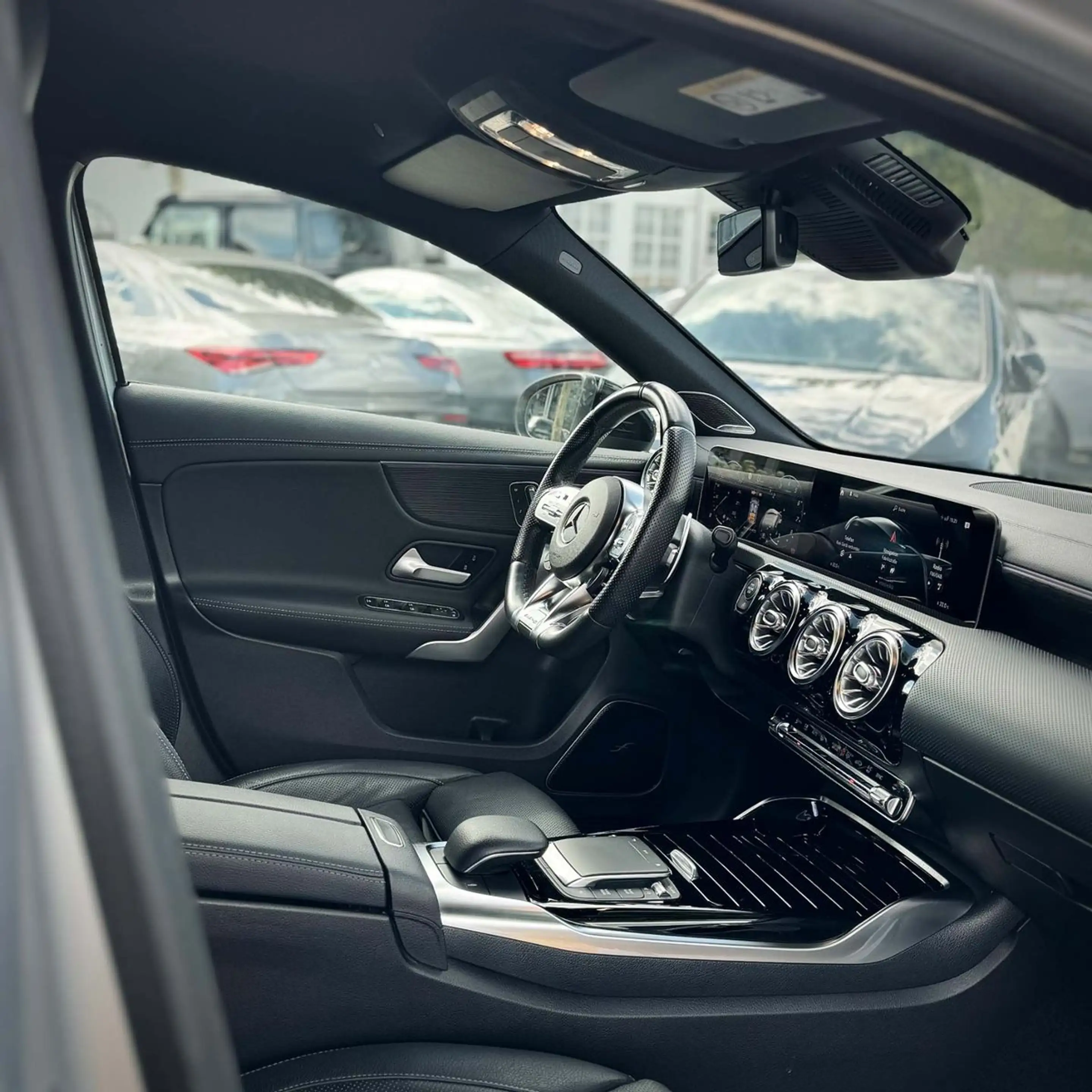 Mercedes-Benz A 45 AMG DISTRO+/MEMORY/SITZKLIMA/360°/BURMEST — photo 15