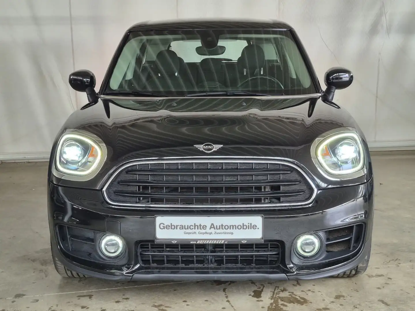 MINI One Countryman Schwarz - 2