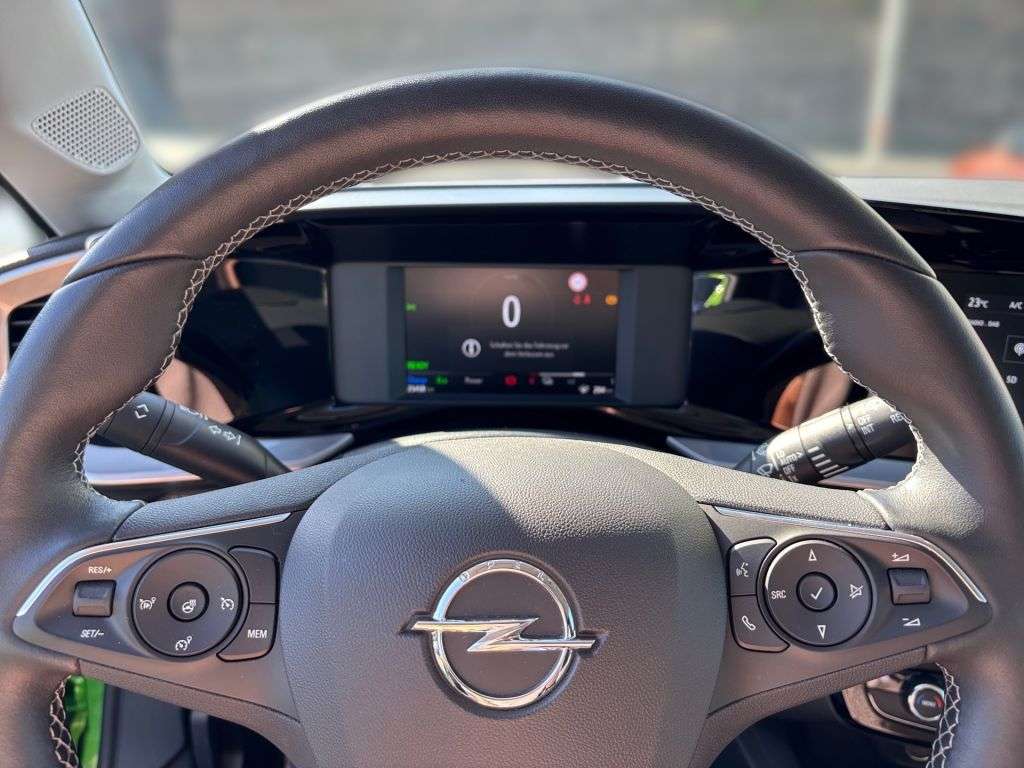 Opel Mokka E