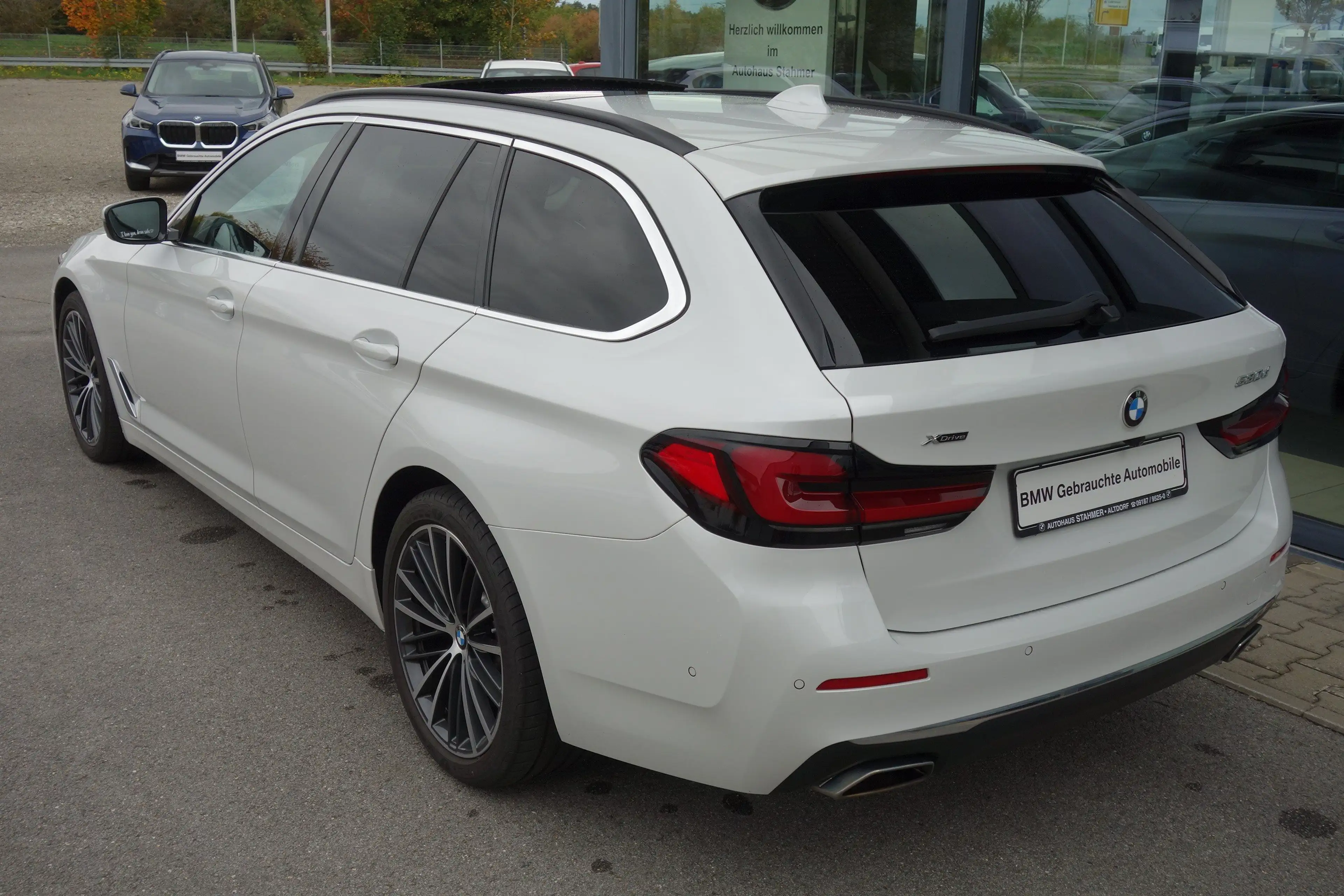 BMW 530 d xDrive Touring Luxury Line Gestiksteuerung — photo 4
