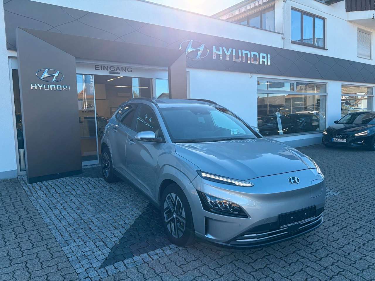 Hyundai KONA — Hyundai KONA 150kW Prime + Sitz-Paket 204PS