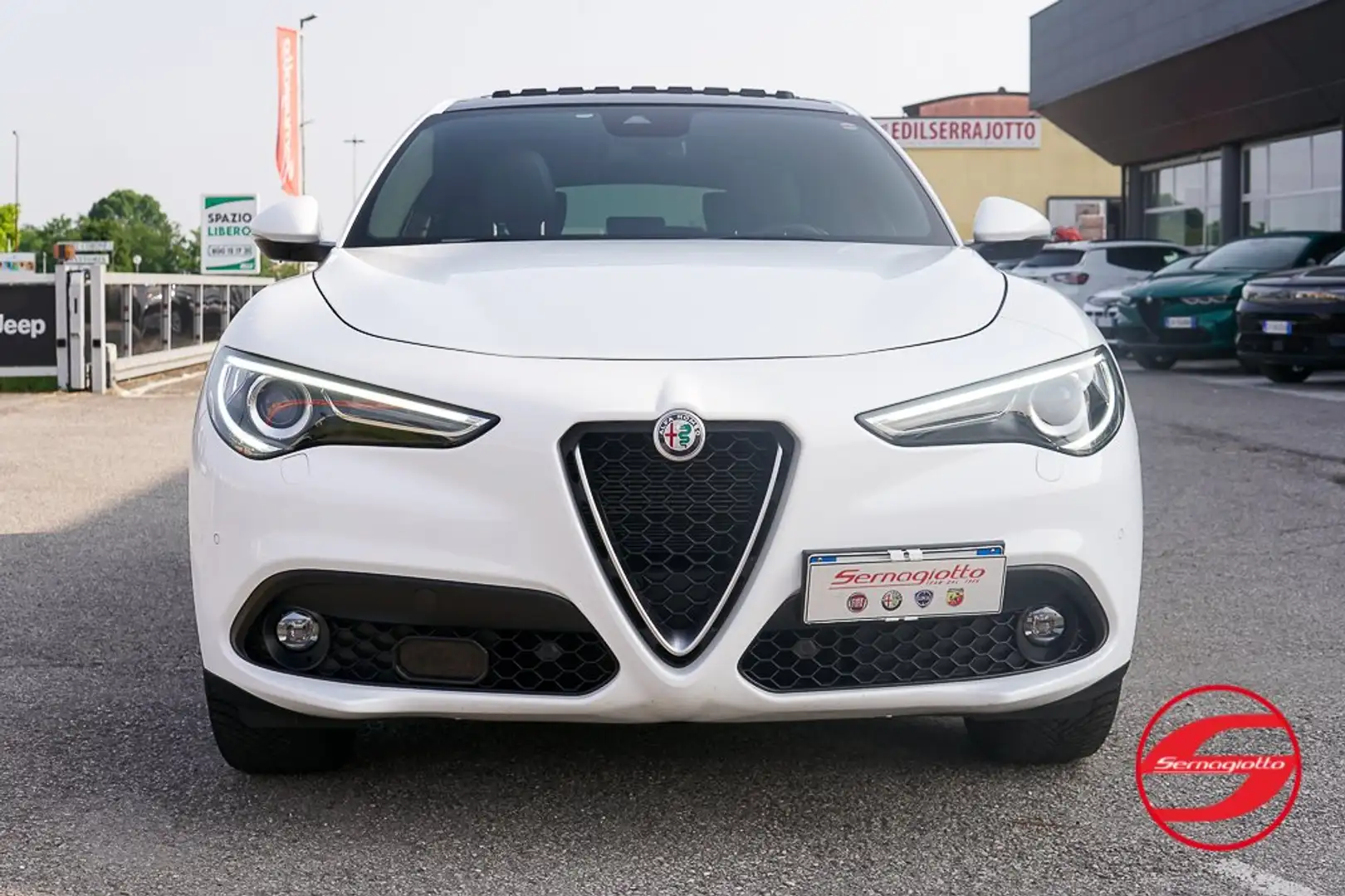 Alfa Romeo Stelvio 2.2 210cv Executive Q4 | TETTO APRIBILE Weiß - 2