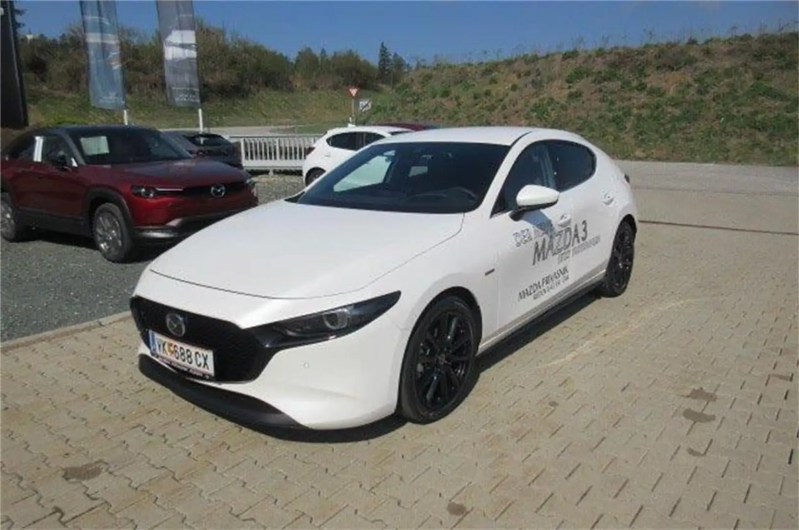 Mazda 3 Skyactiv-X180 100 Years Weiß - 1