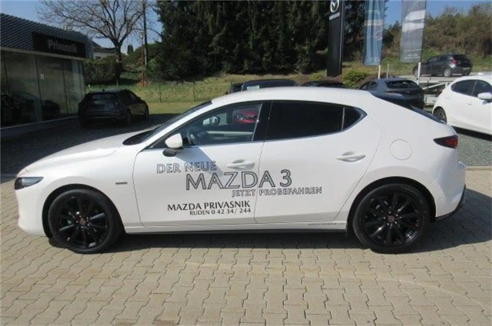Mazda 3 Skyactiv-X180 100 Years Blanc - 2