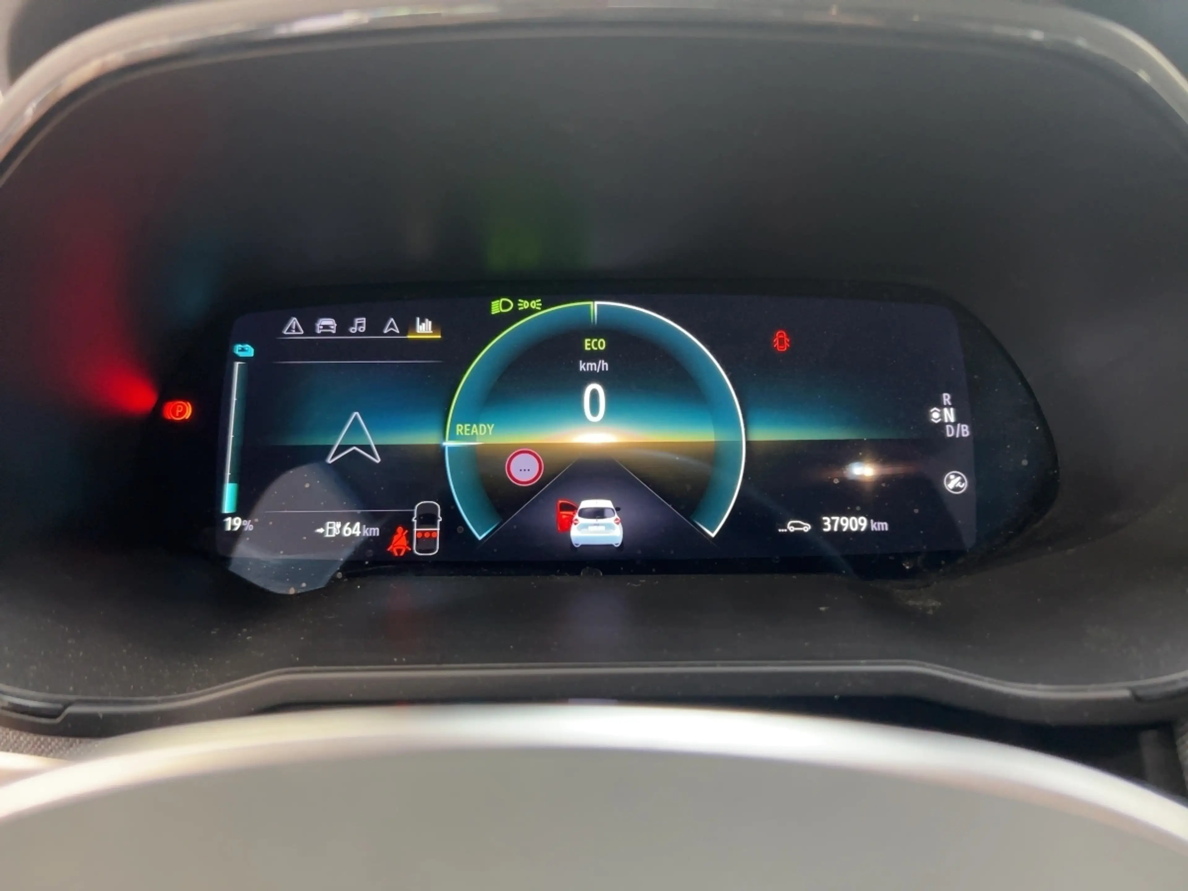 Renault ZOE Evolution EV50 135hp SHZ — photo 13