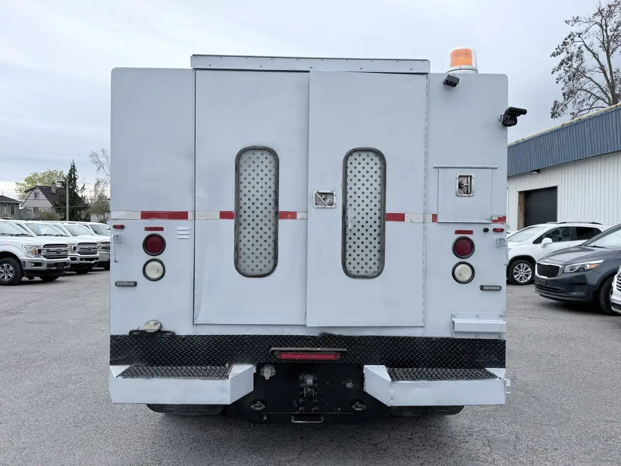 Ford F 550 снимка Ford F 550