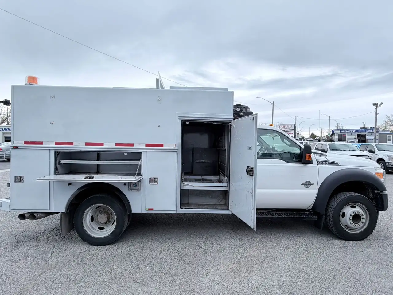 Ford F 550 снимка Ford F 550