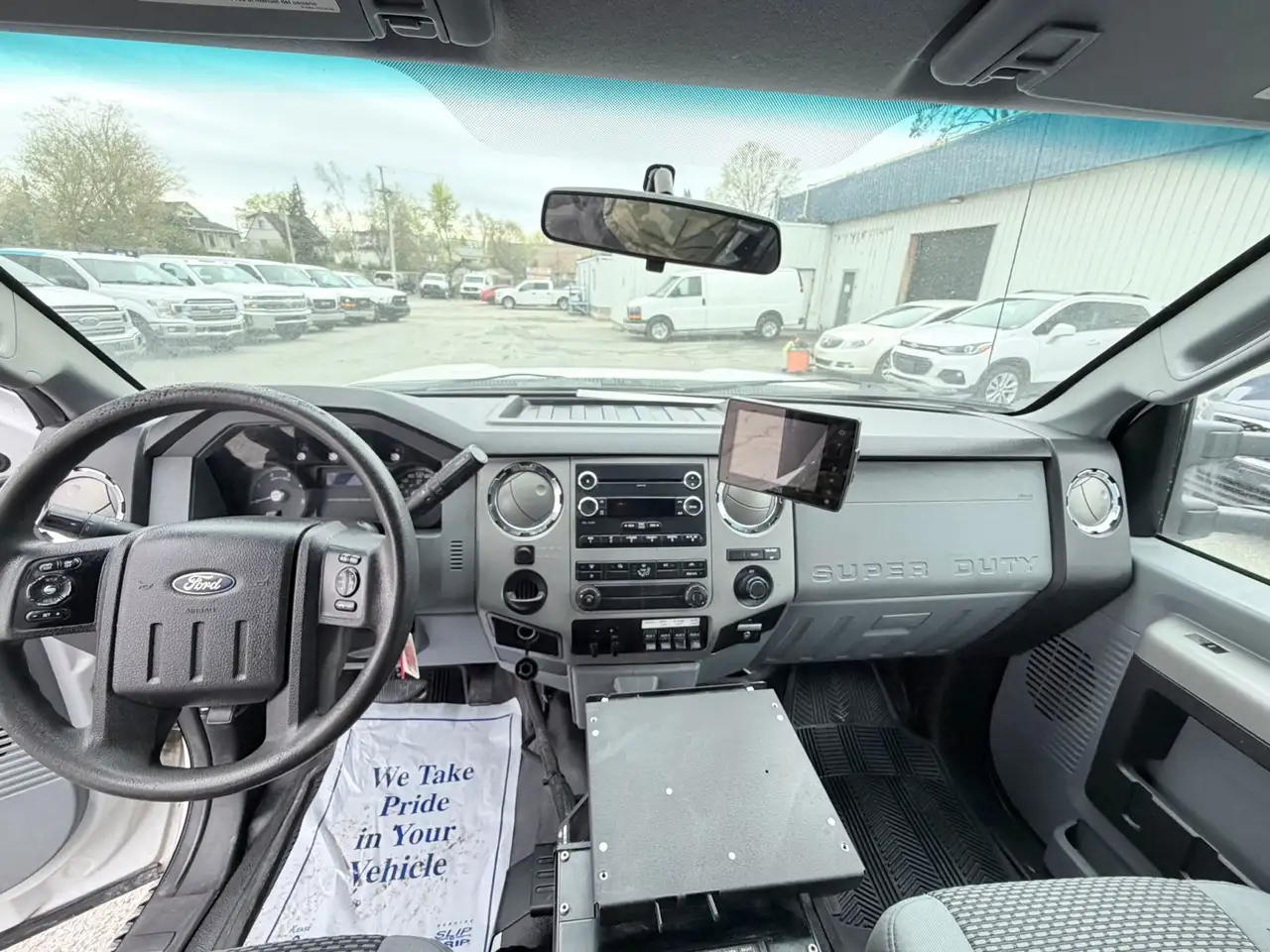Ford F 550 снимка Ford F 550