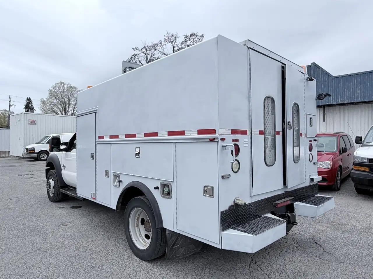 Ford F 550 снимка Ford F 550