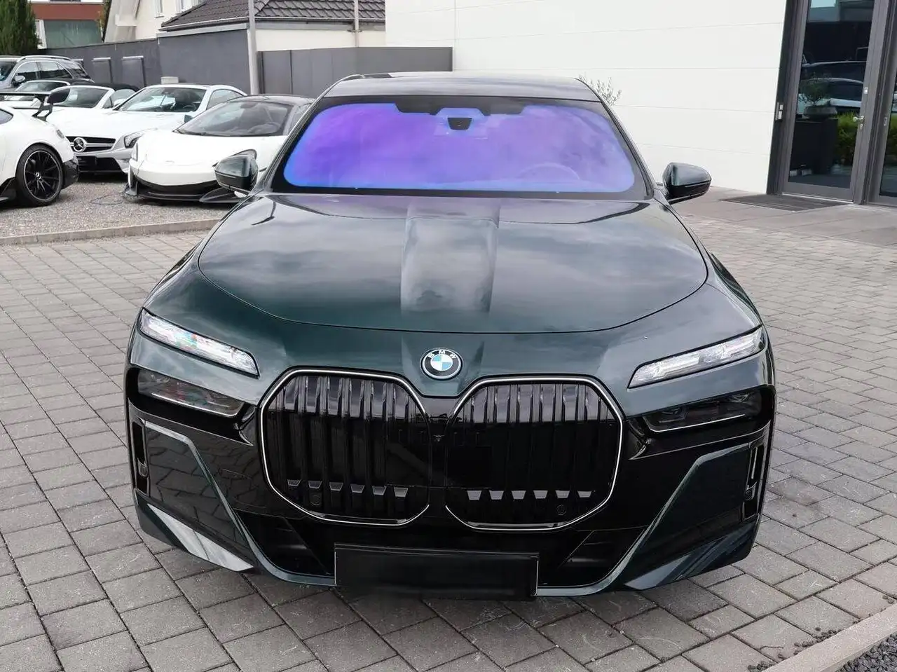 BMW 750