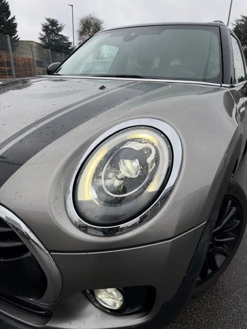 MINI Cooper Clubman AUTOMATIK,LED,LEDER,HARMAN,PANO Silber - 2