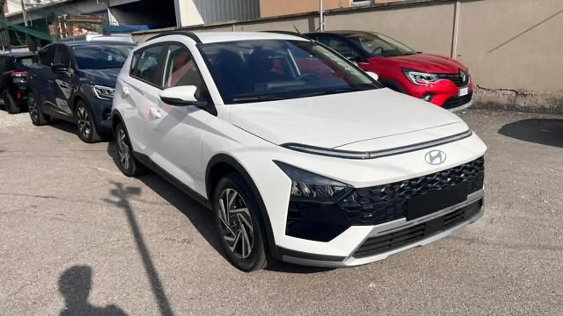 Hyundai BAYON 1.0 T-GDI MT XLine Weiß - 1