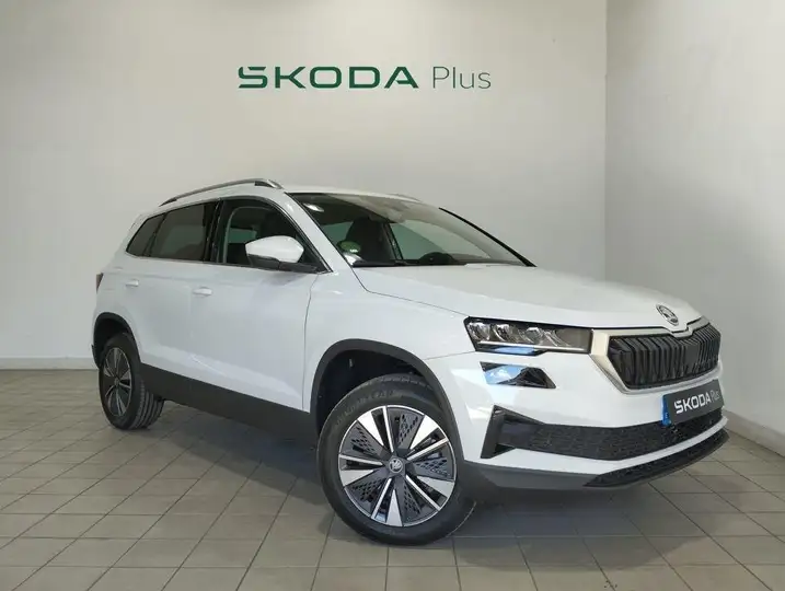 Škoda Karoq 1.0 TSI SELECTION 2026