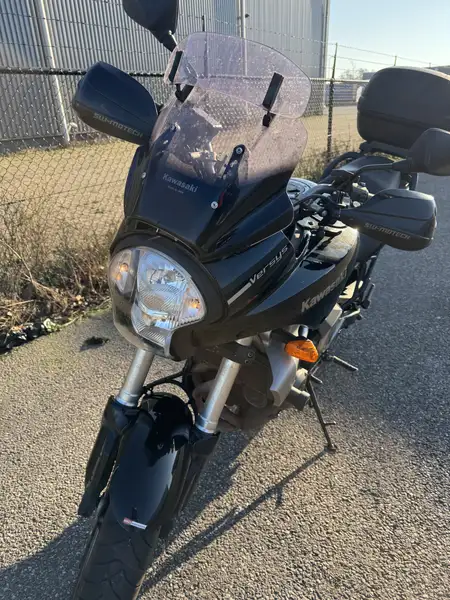 Kawasaki Versys 650 - foto 3