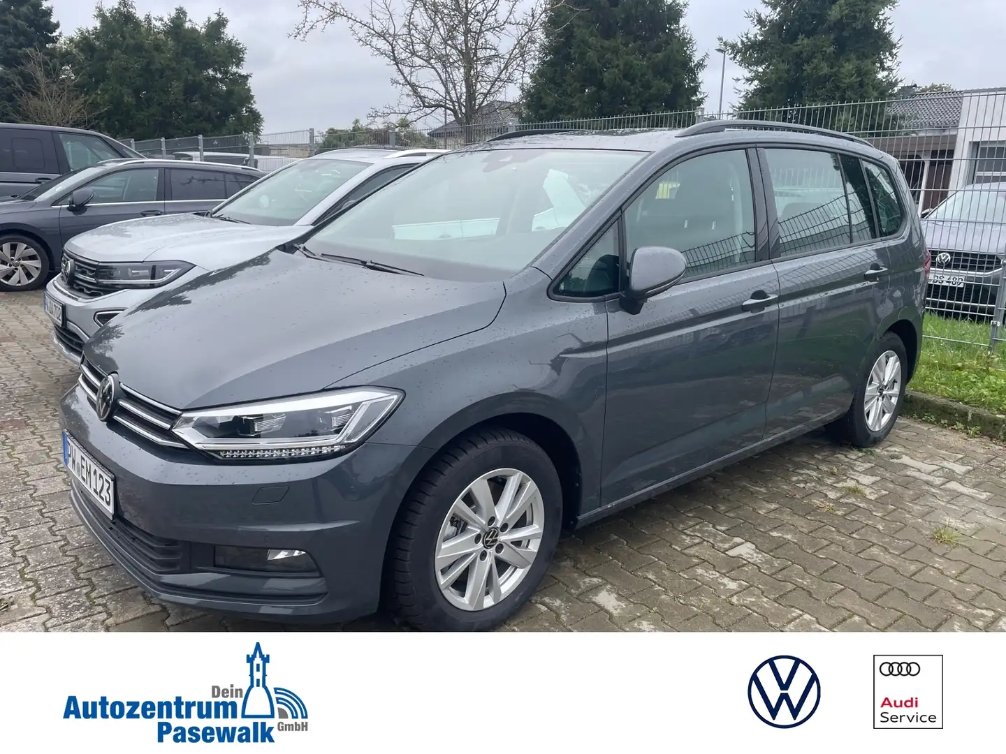 Volkswagen Touran 5T 1.5 TSI Comfortline Grau - 1