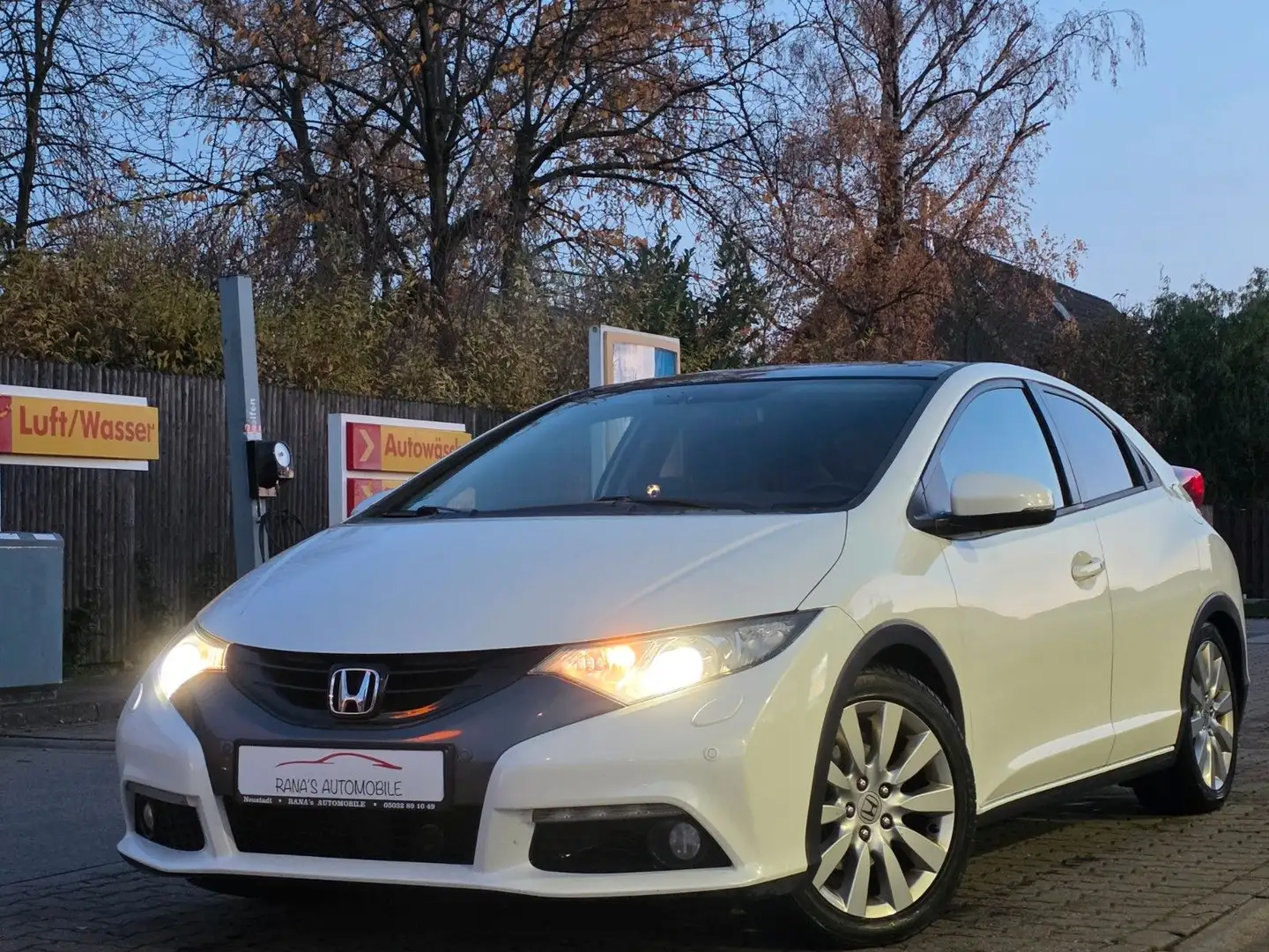 Honda Civic Lim. 5-trg. 2.2 i-DTEC Executive Weiß - 1