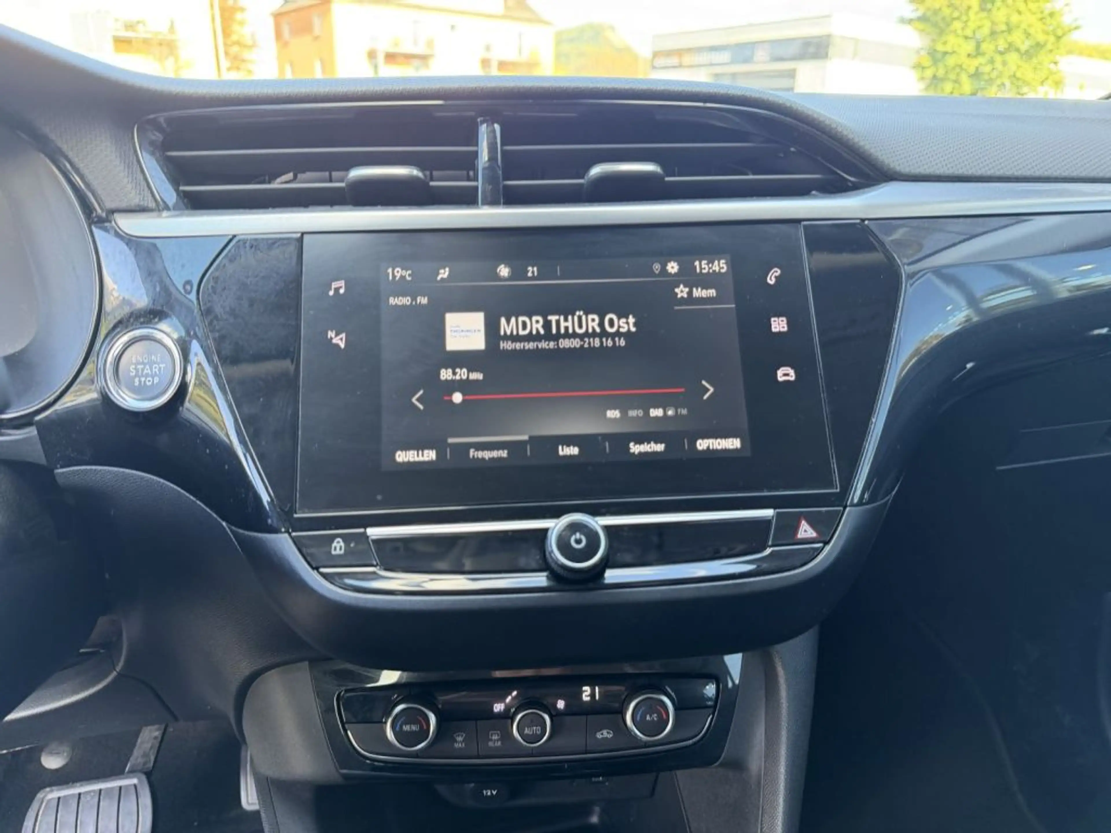 Opel Corsa-e Elegance — photo 6