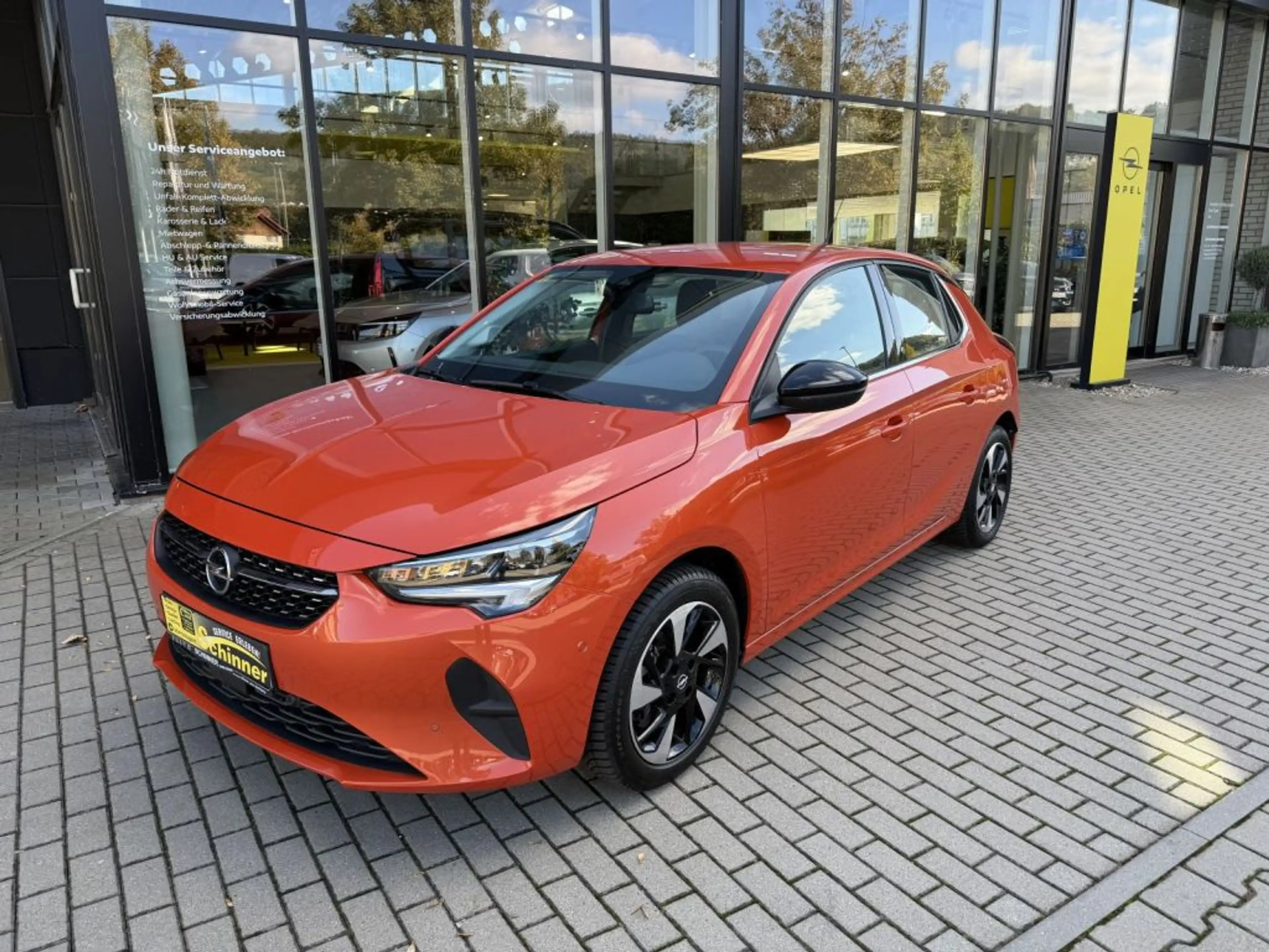 Opel Corsa-e Elegance — photo 11
